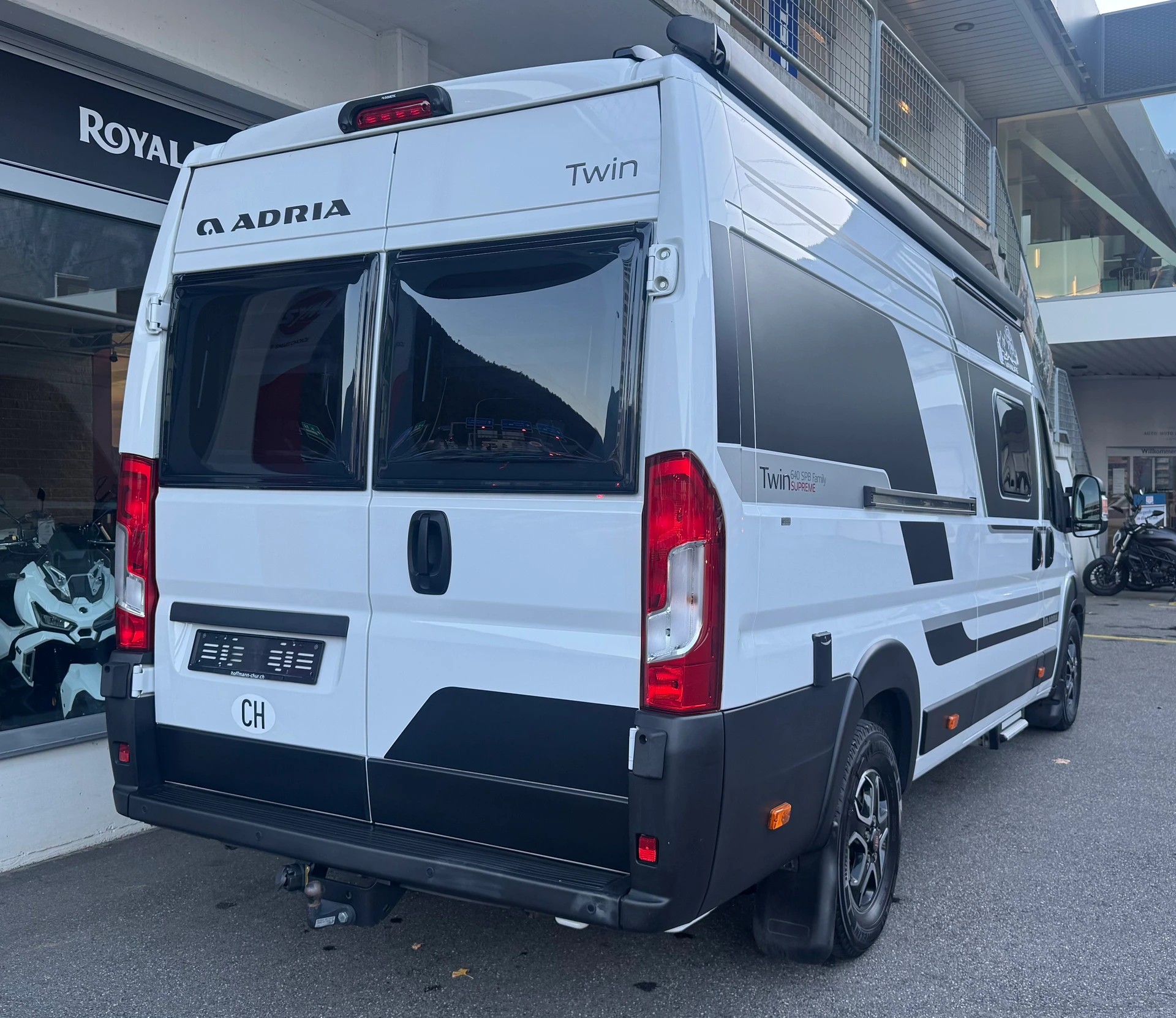 ADRIA Twin 640 SPB Family Supreme-image-5
