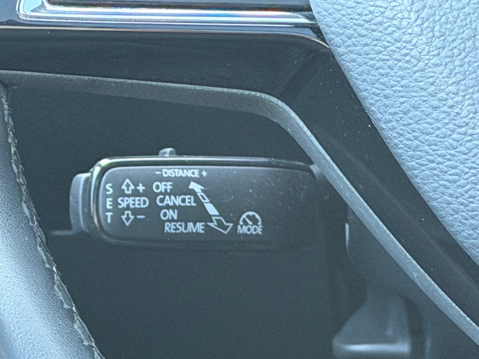 SKODA Superb Combi 2.0 TSI Style DSG 4x4-image-13