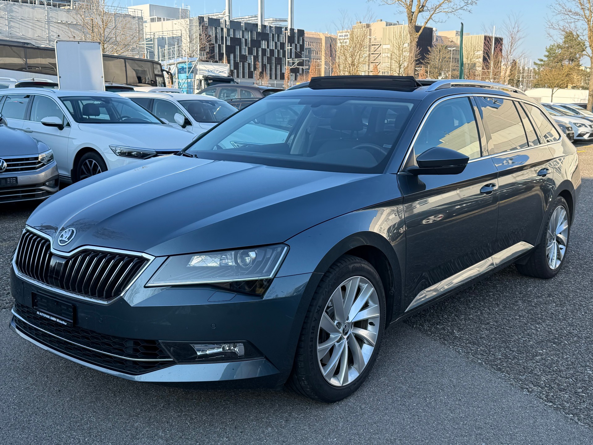 SKODA Superb Combi 2.0 TSI Style DSG 4x4