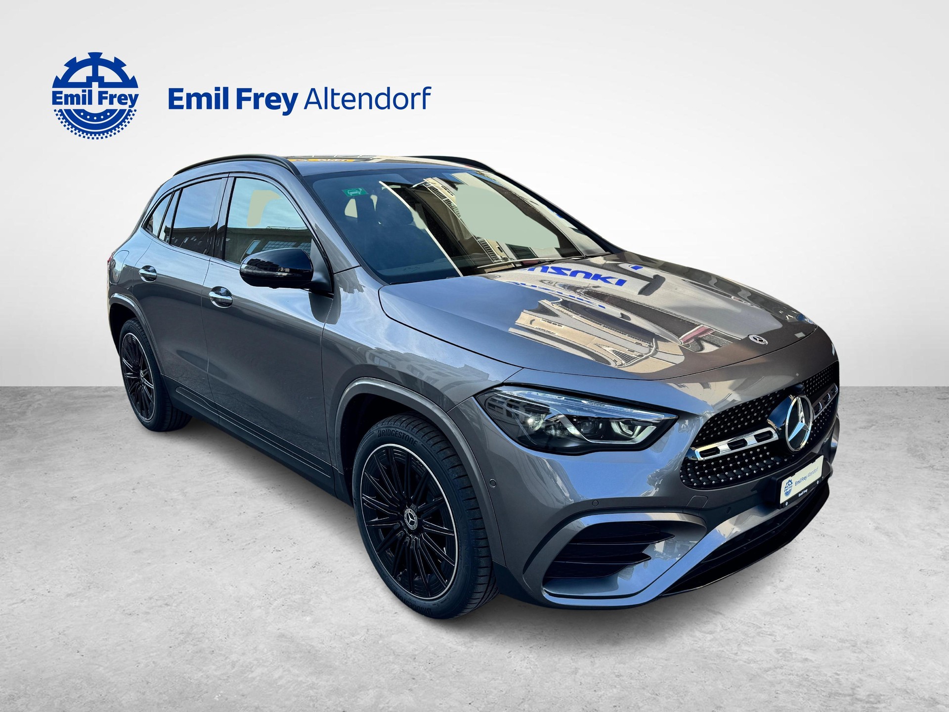 MERCEDES-BENZ GLA 250 e EQ Star AMG Line-image-6