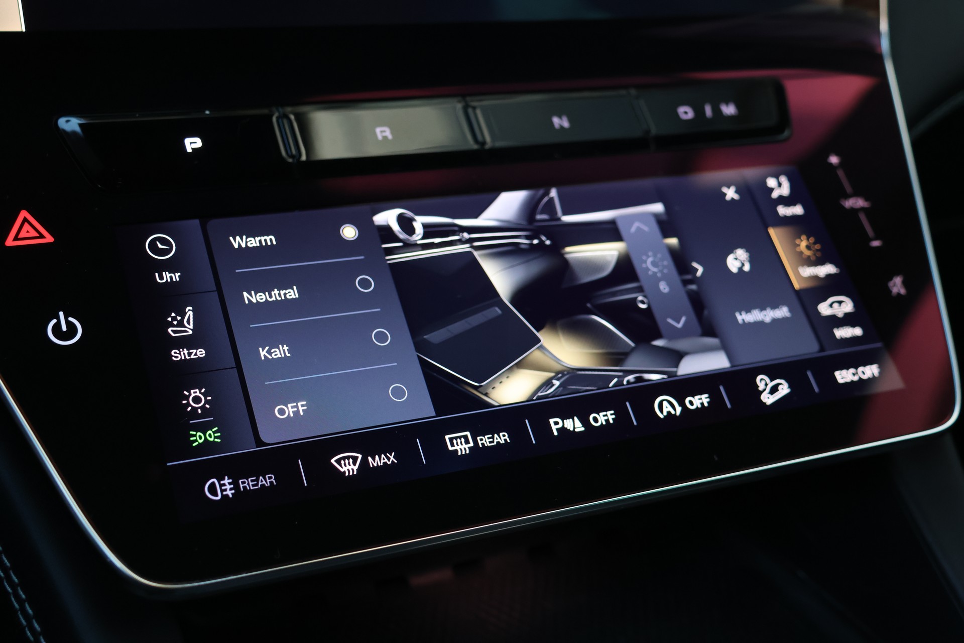MASERATI Grecale 2.0 MHEV Modena Hybrid Automatica (CH)-image-29