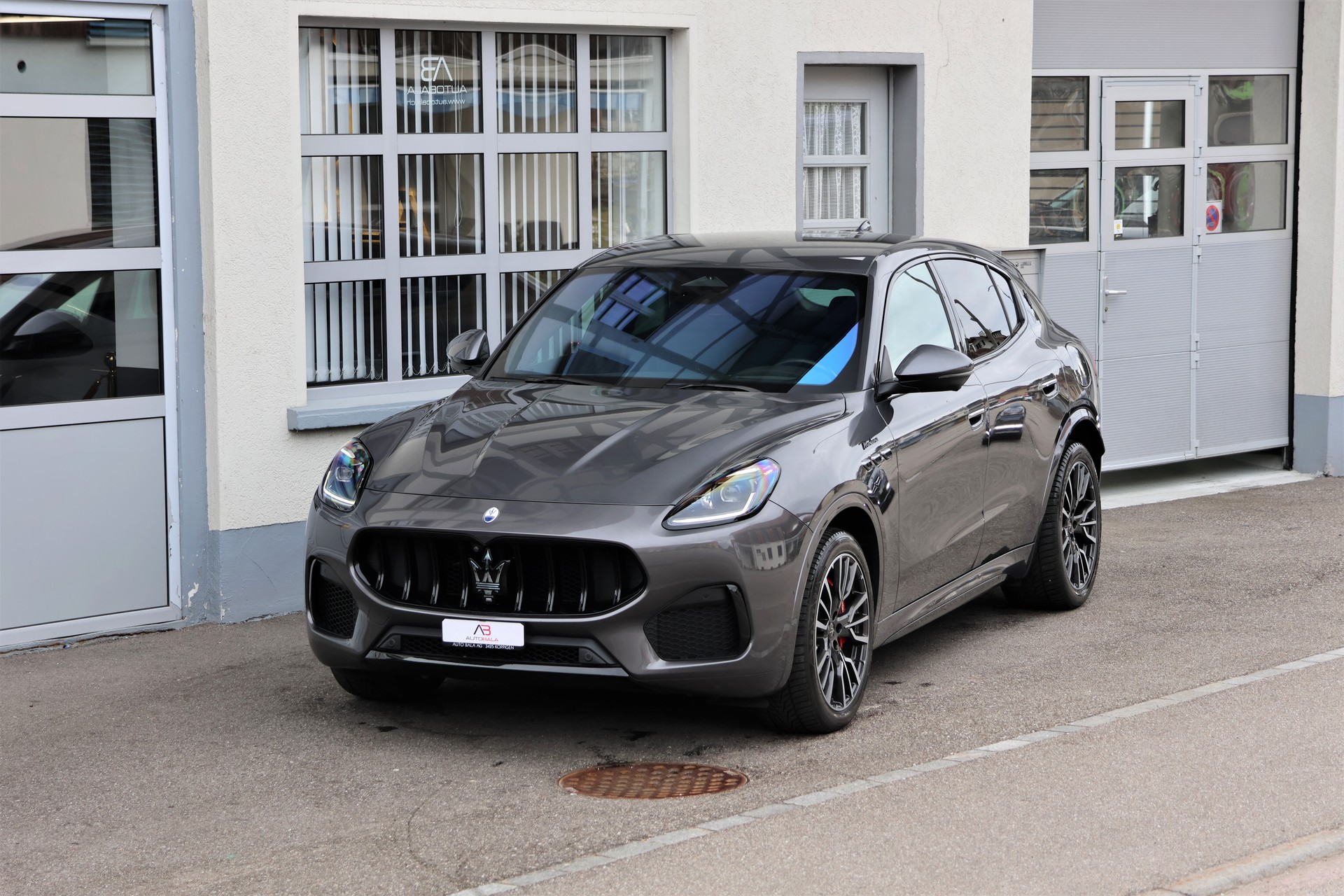MASERATI Grecale 2.0 MHEV Modena Hybrid Automatica (CH)