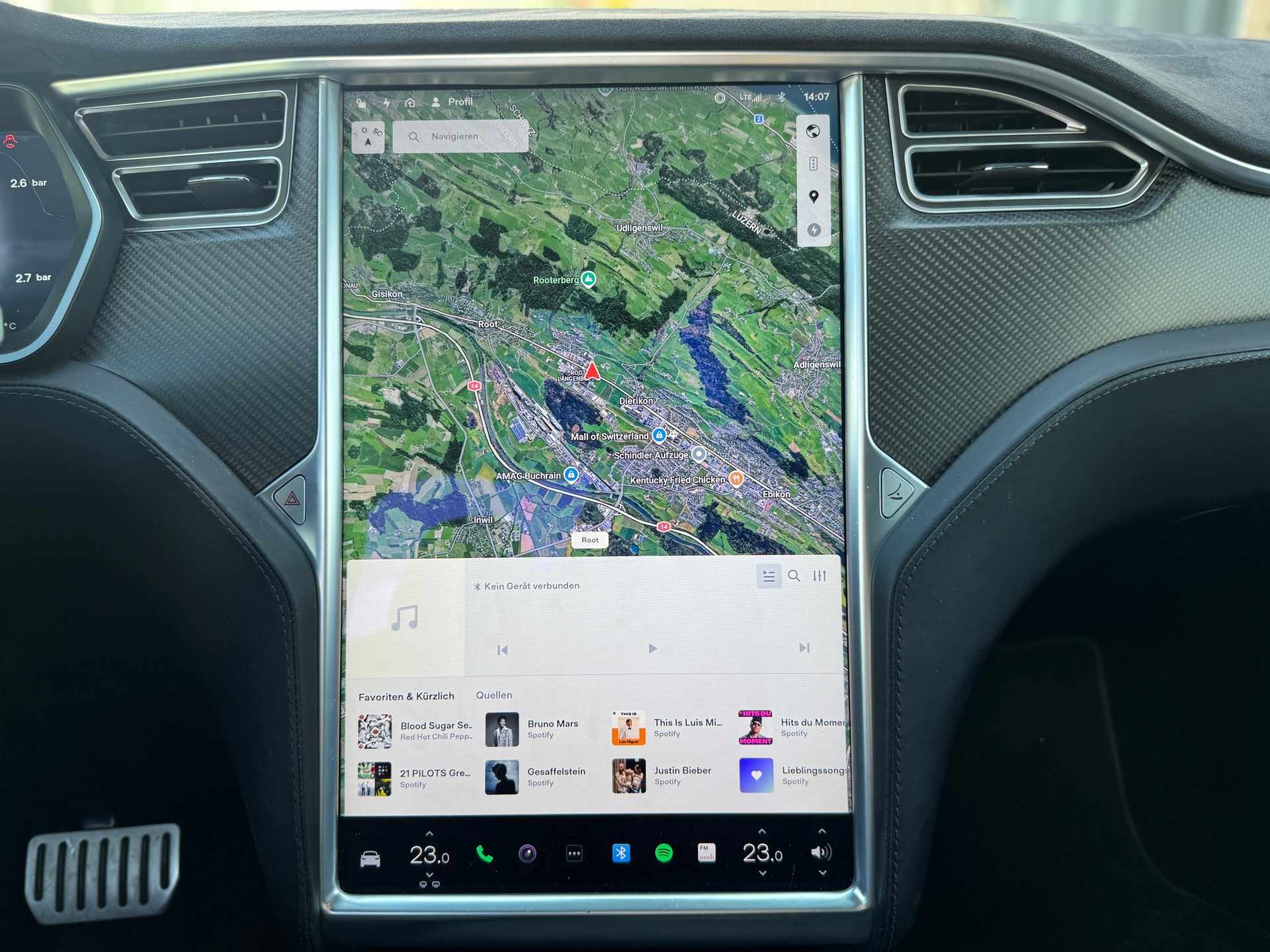 TESLA Model X 100 D Performance-image-11