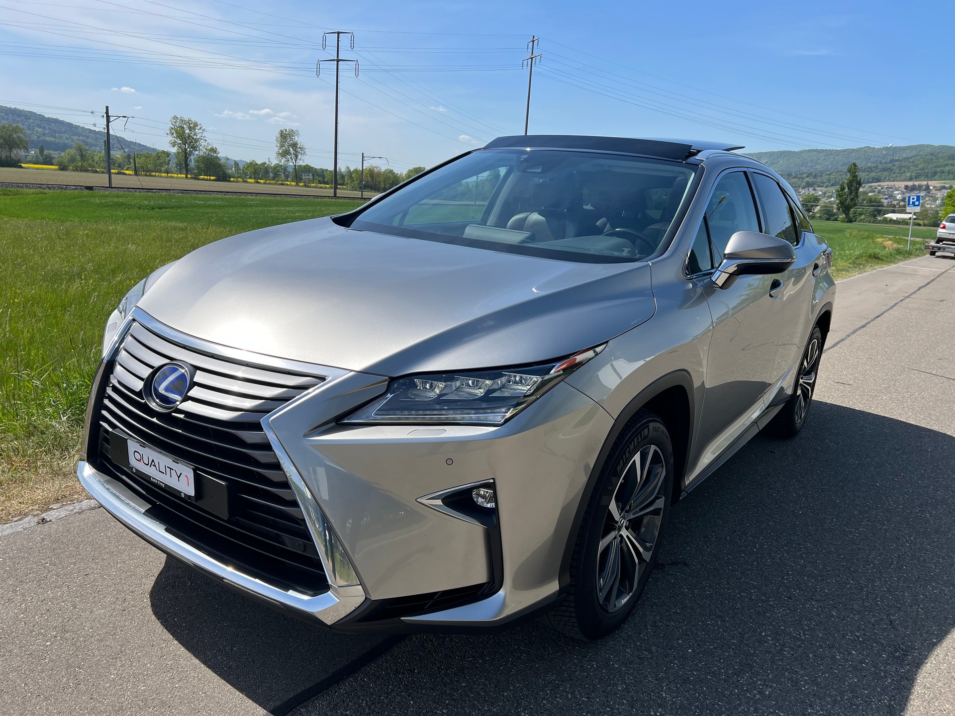 LEXUS RX 450h excellence AWD CVT-showroom-element-3