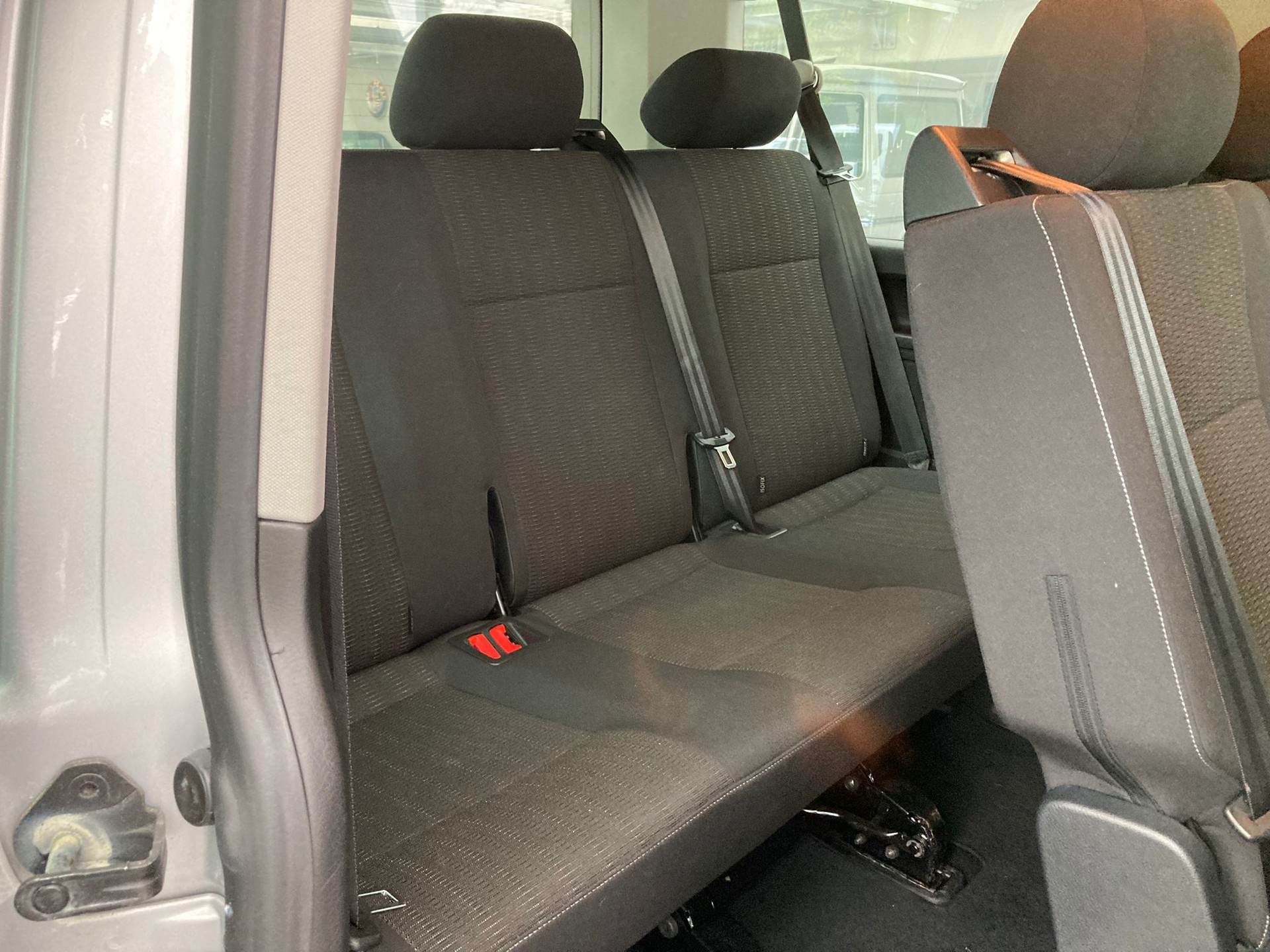 VW T6 2.0 TDI 4Motion-image-7