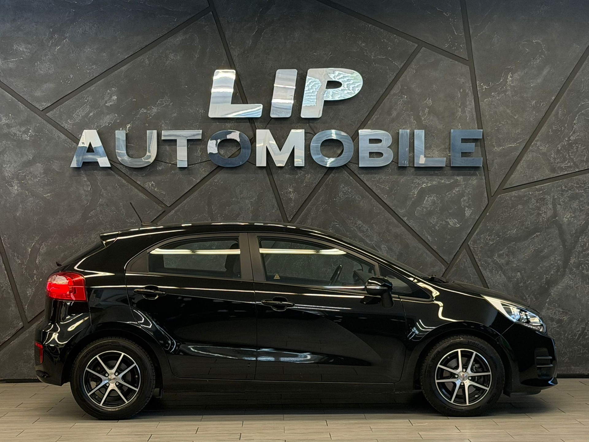 KIA Rio 1.4 CVVT Trend-showroom-element-3