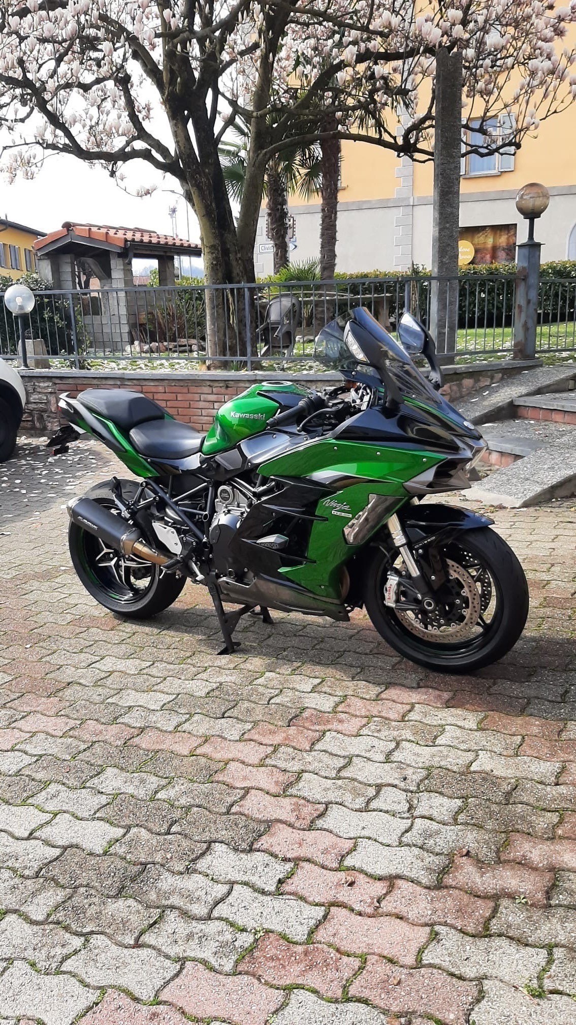 KAWASAKI Ninja H2 SX SE ABS