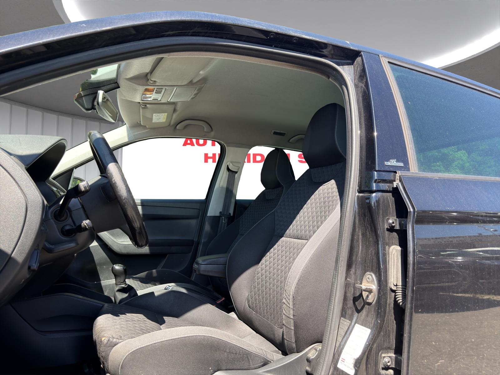 SKODA Fabia 1.2 TSI Style-image-6