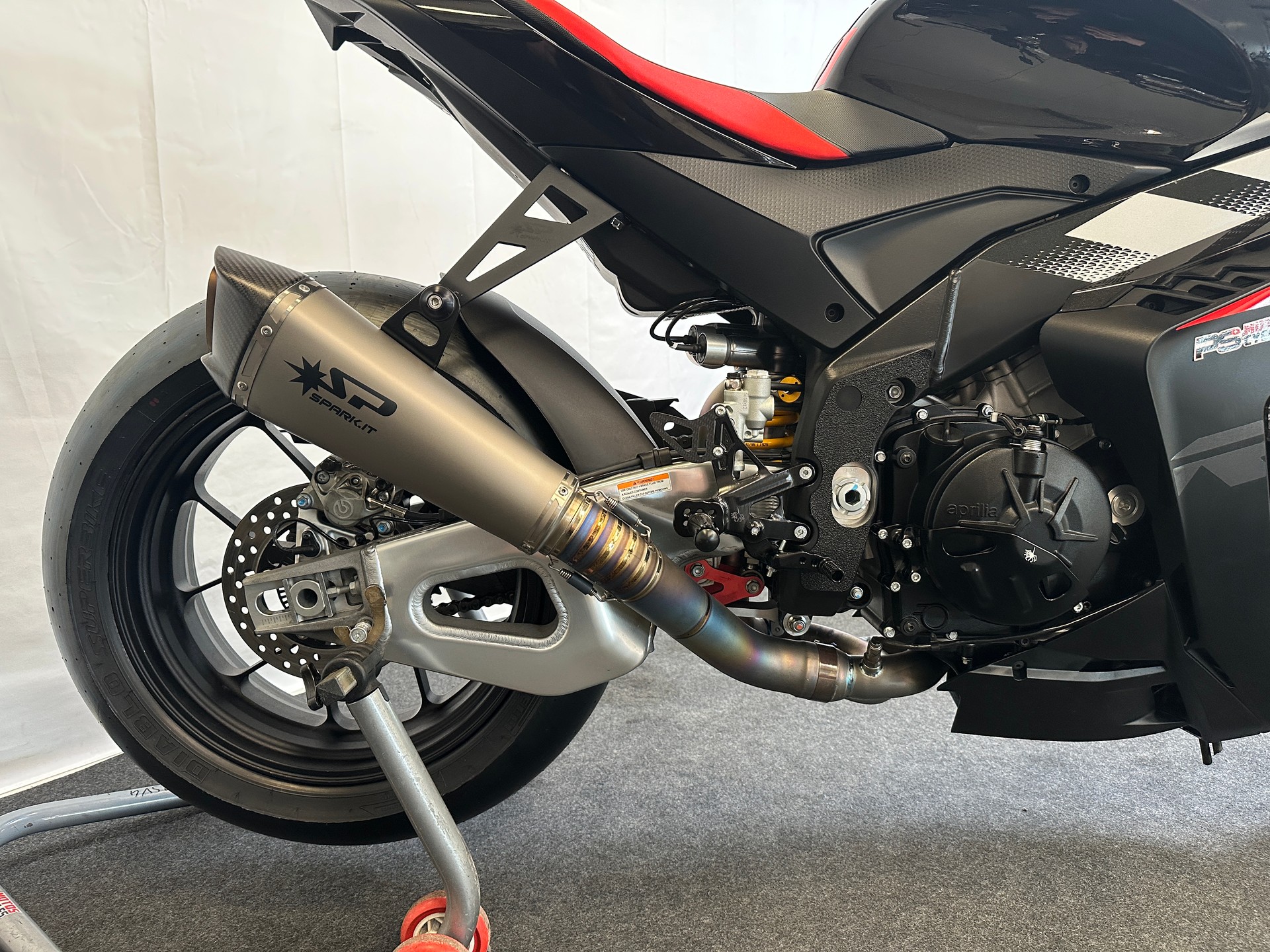 APRILIA RSV4 1100 E5+ Factory-image-2