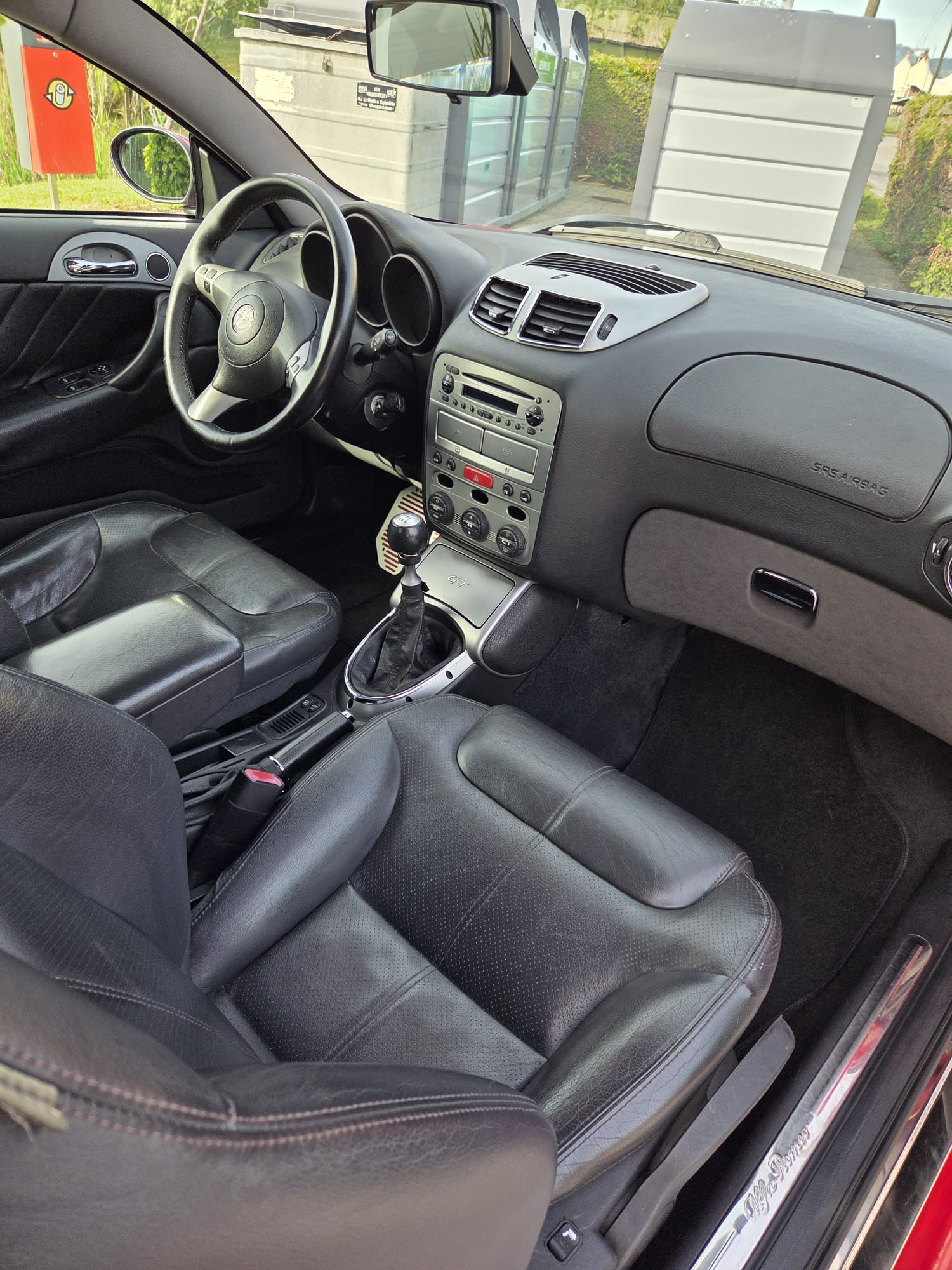 ALFA ROMEO 3.2 V6 24V Distinctive-image-6