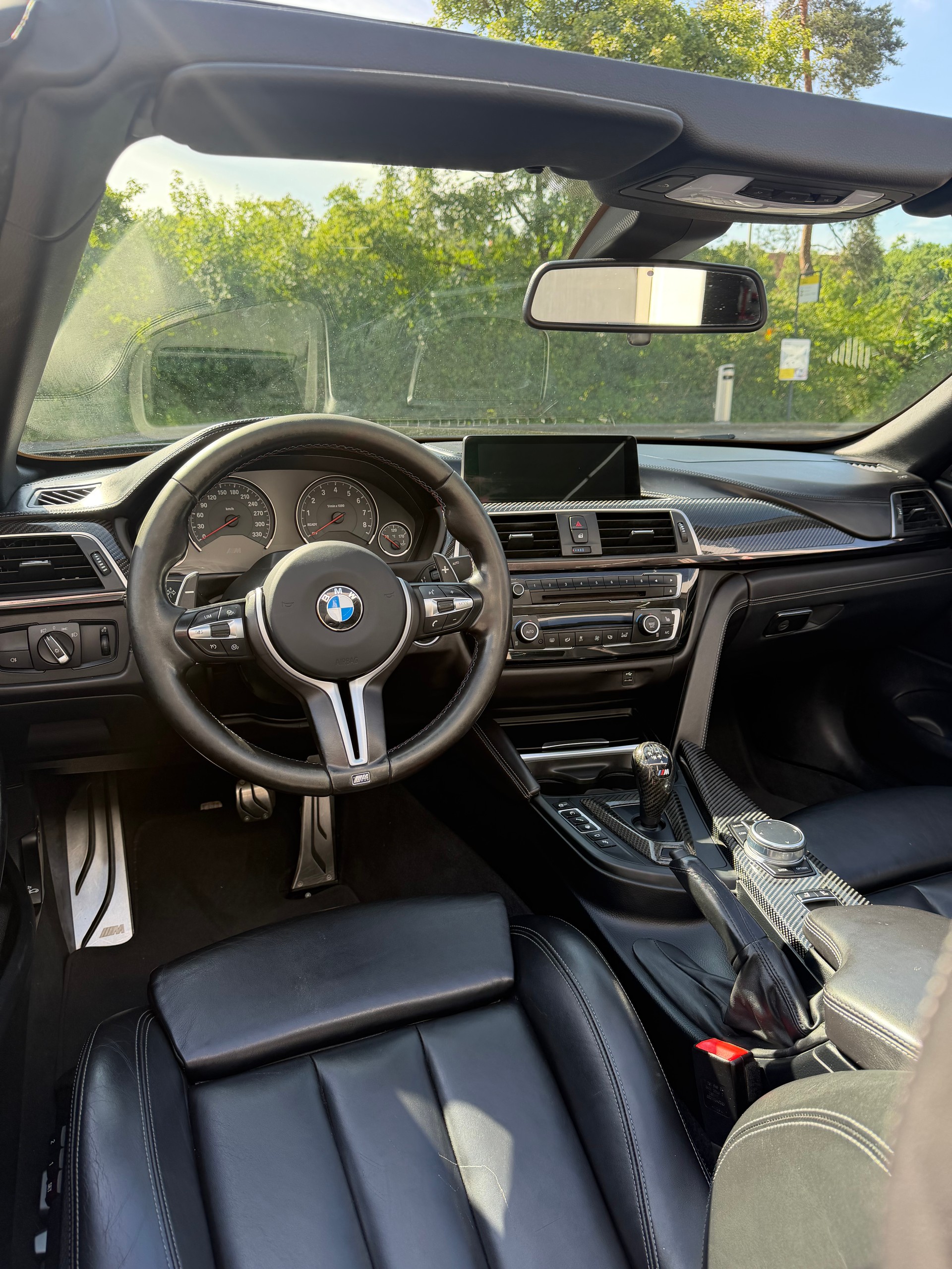 BMW M4 Cabriolet Competition DKG-image-6