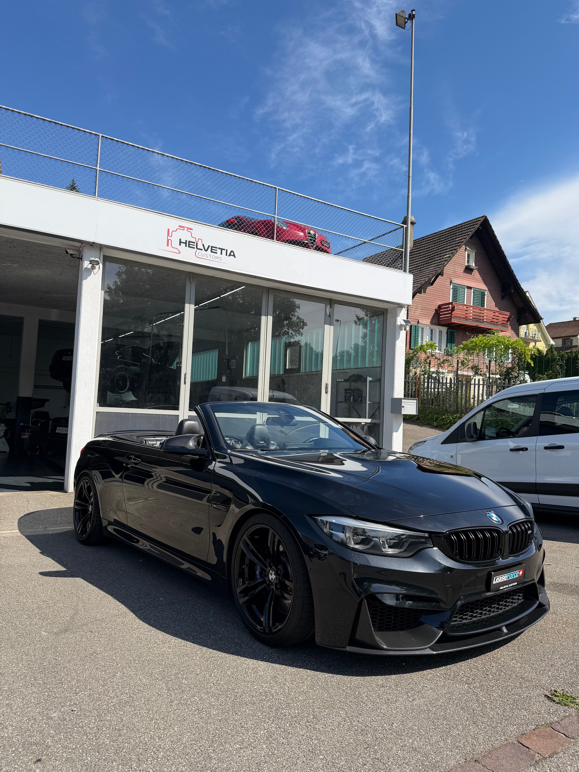 BMW M4 Cabriolet Competition DKG-image-3