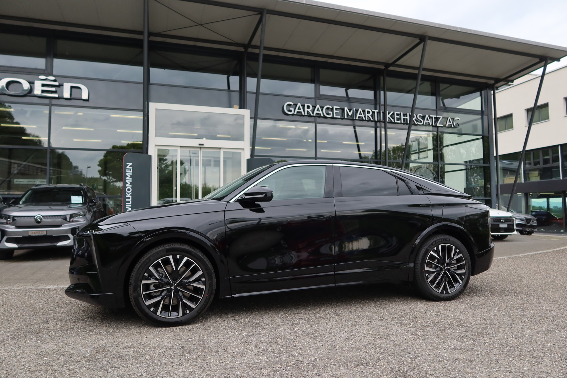 DS AUTOMOBILES DS N8 E-T 350 Etoile LR-image-1