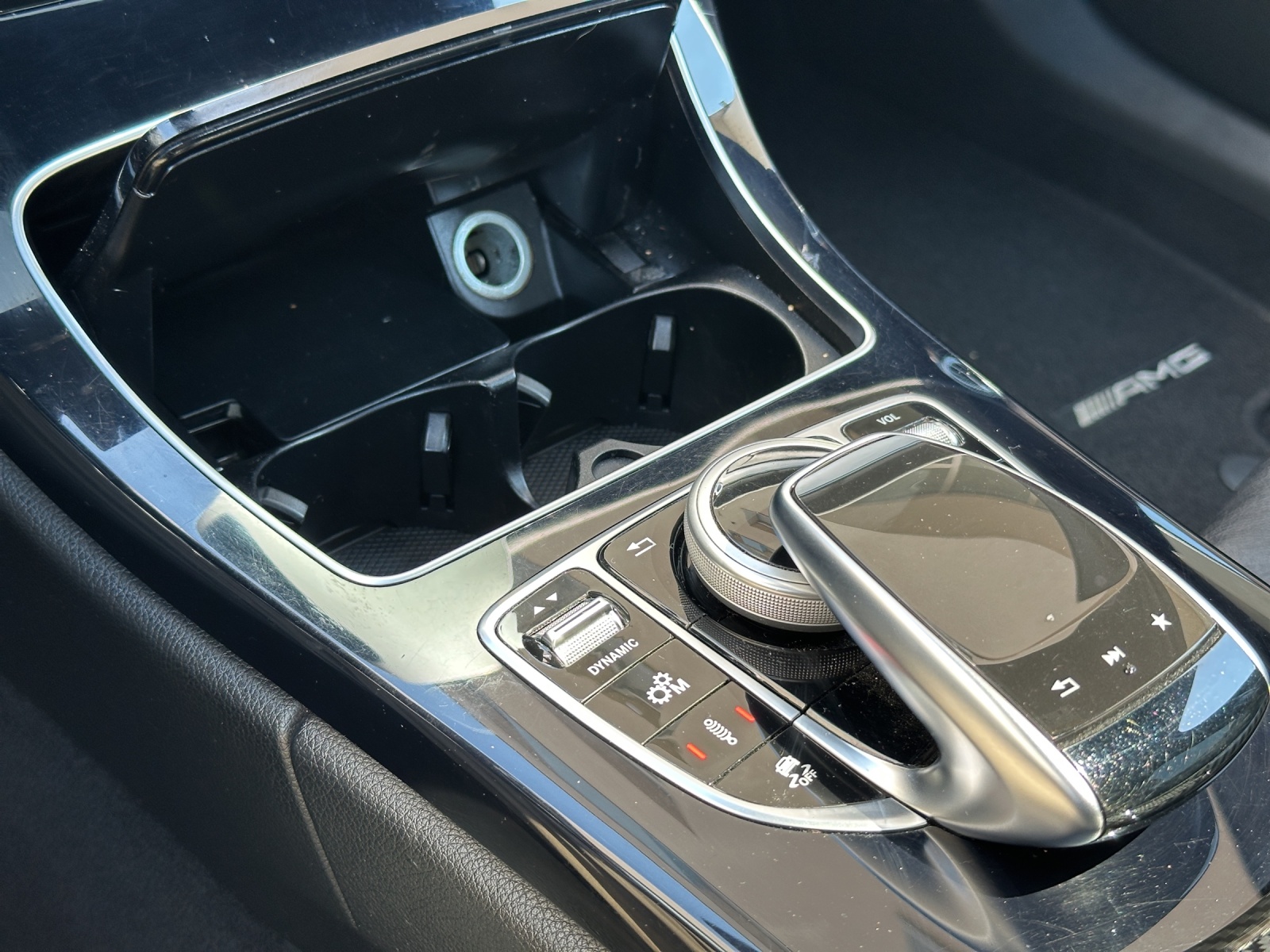 MERCEDES-BENZ C 43 AMG 4Matic 9G-Tronic-image-9