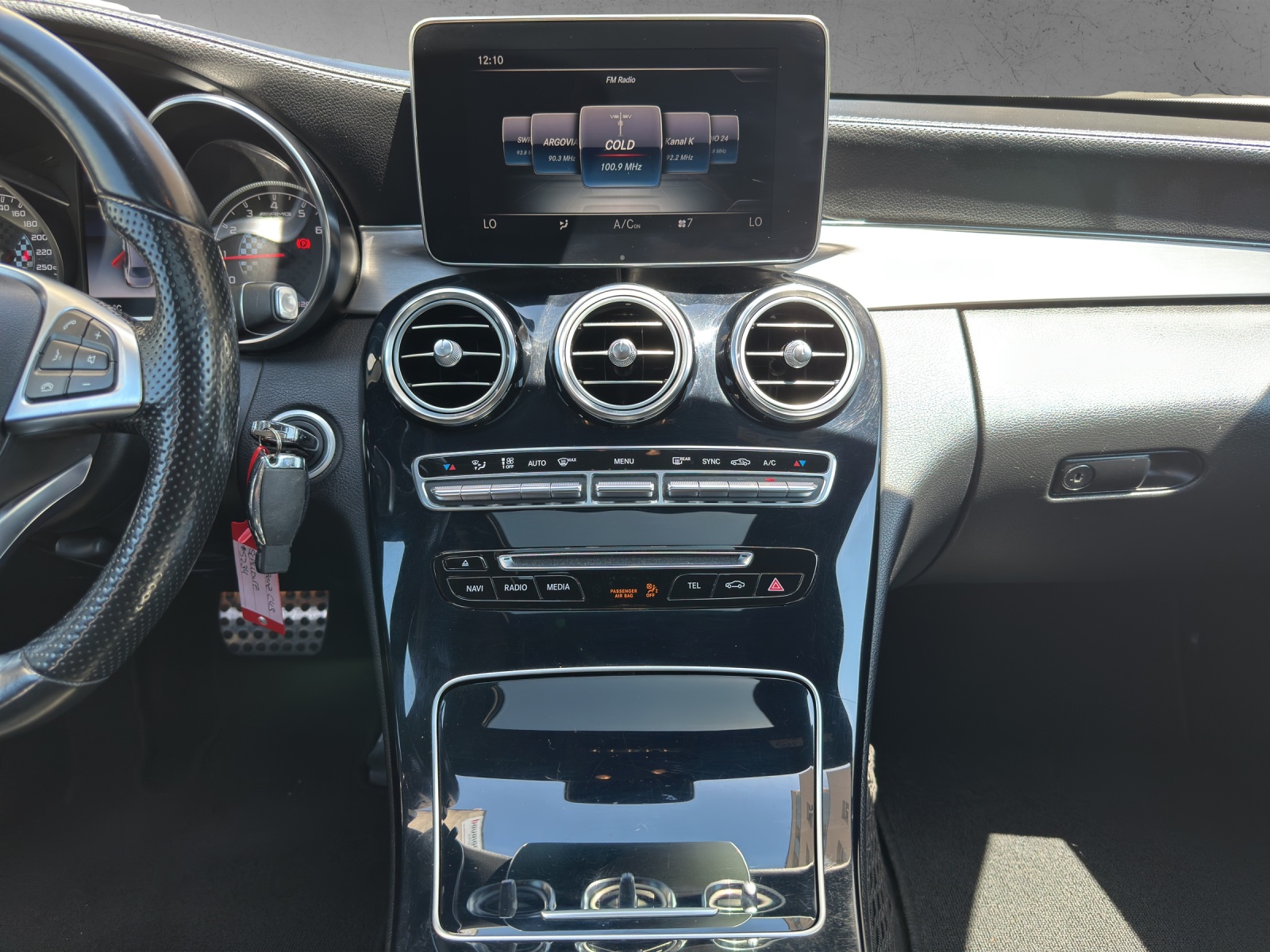 MERCEDES-BENZ C 43 AMG 4Matic 9G-Tronic-image-8