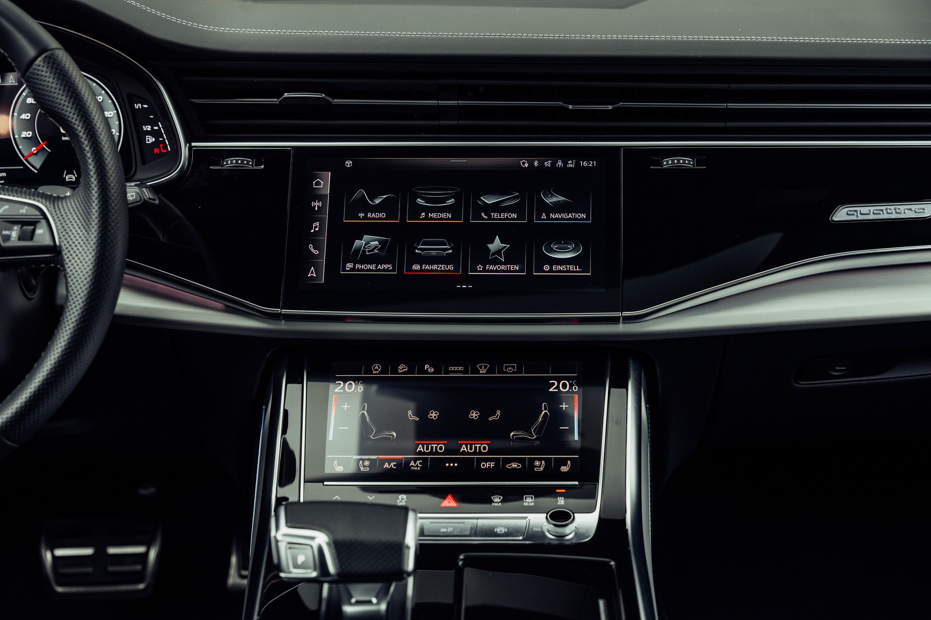 AUDI SQ7 TFSI quattro tiptronic Daytonagrau-image-12