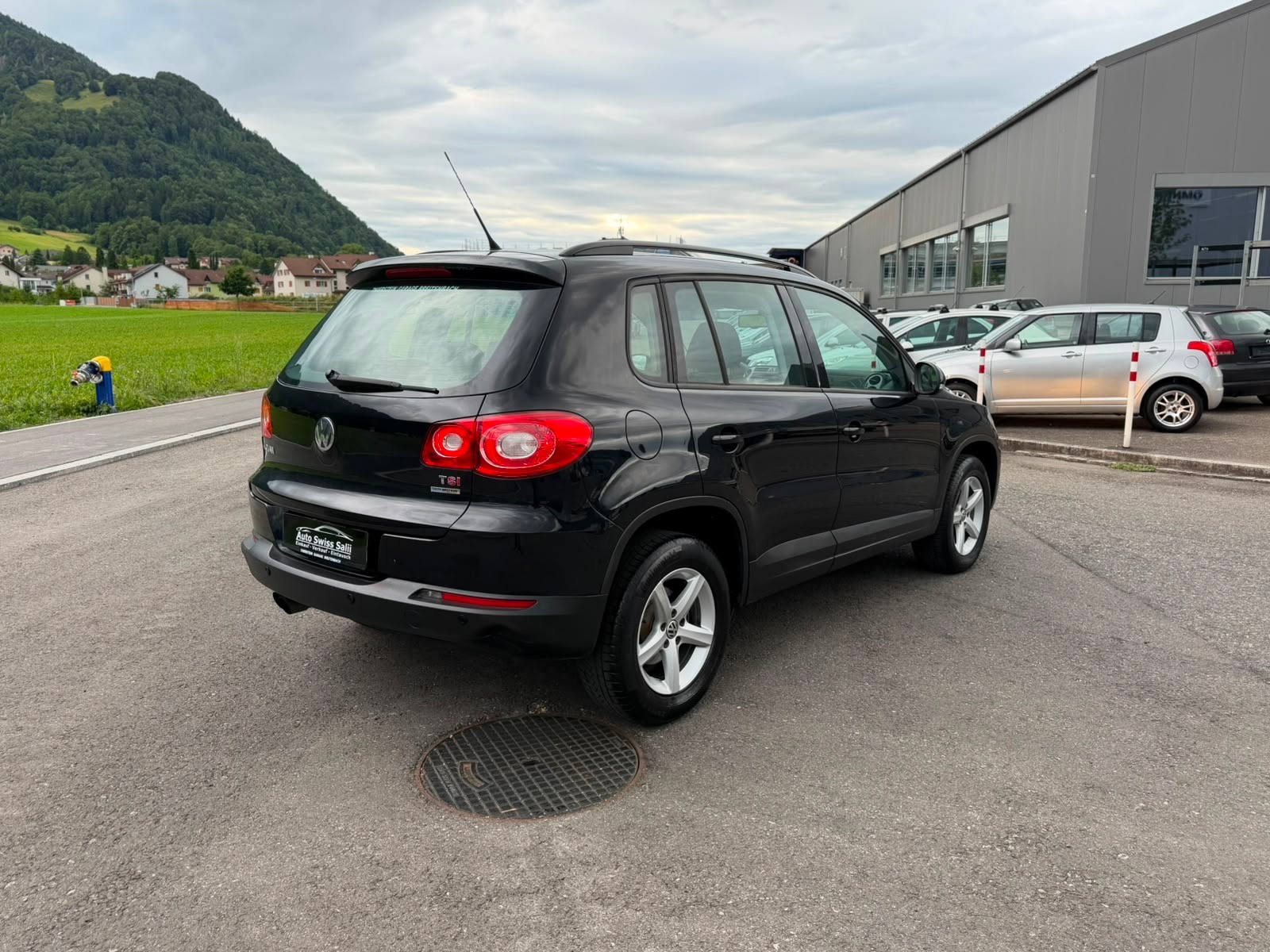 VW Tiguan 1.4 TSI BlueMotion Value 4x2-image-8
