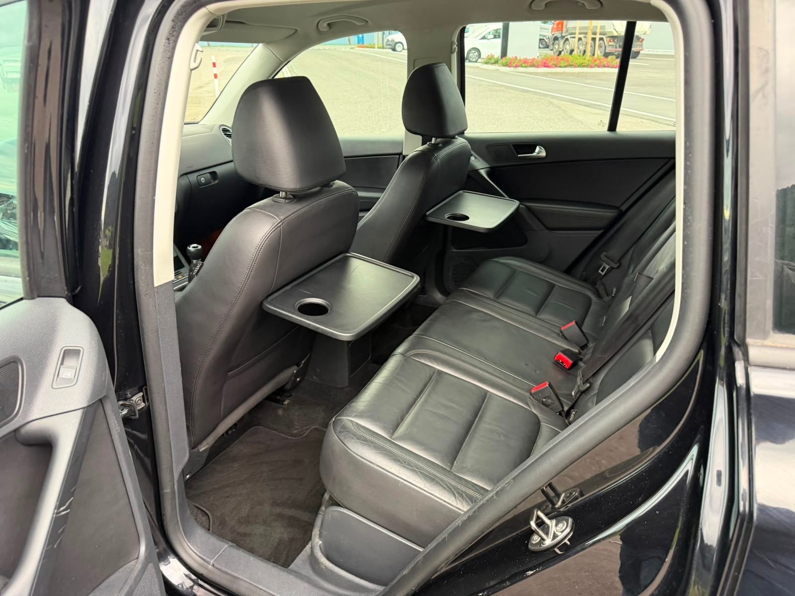 VW Tiguan 1.4 TSI BlueMotion Value 4x2-image-7