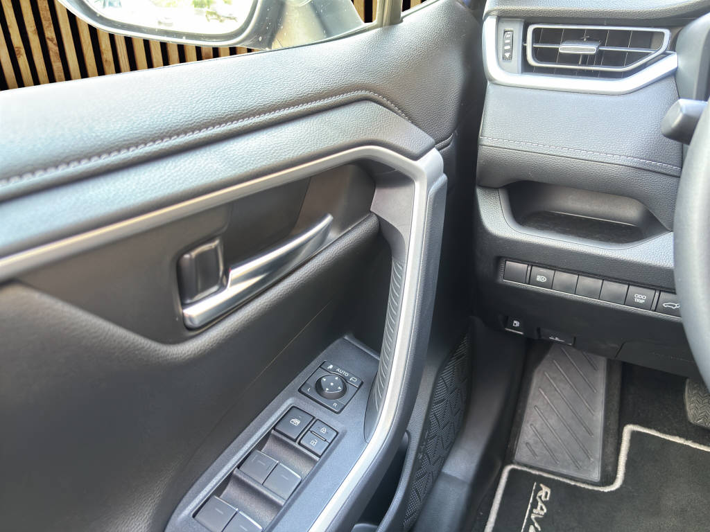 TOYOTA RAV-4 2.5 HSD Trend e-CVT AWD-image-12