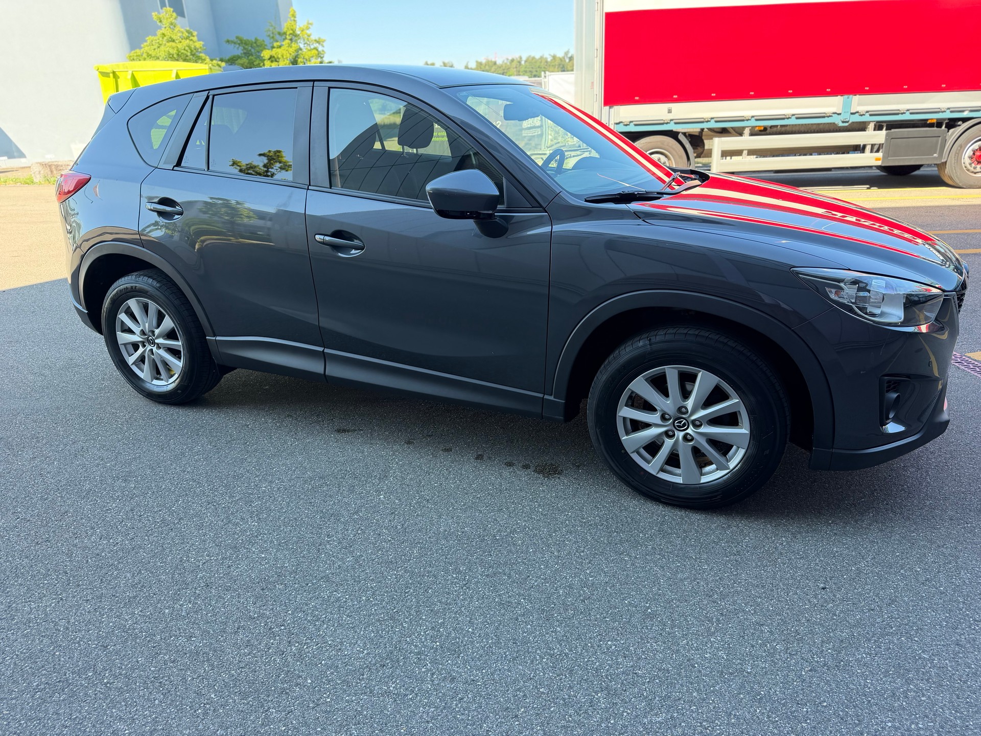 MAZDA CX-5 2.2 D Ambition AWD Automatic-showroom-element-3