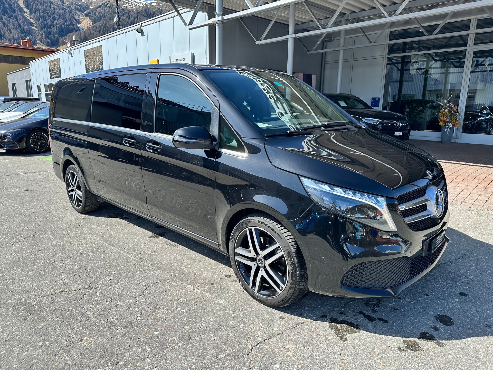 MERCEDES-BENZ V 250 d Avantgarde Extra Lang 4matic-showroom-element-2