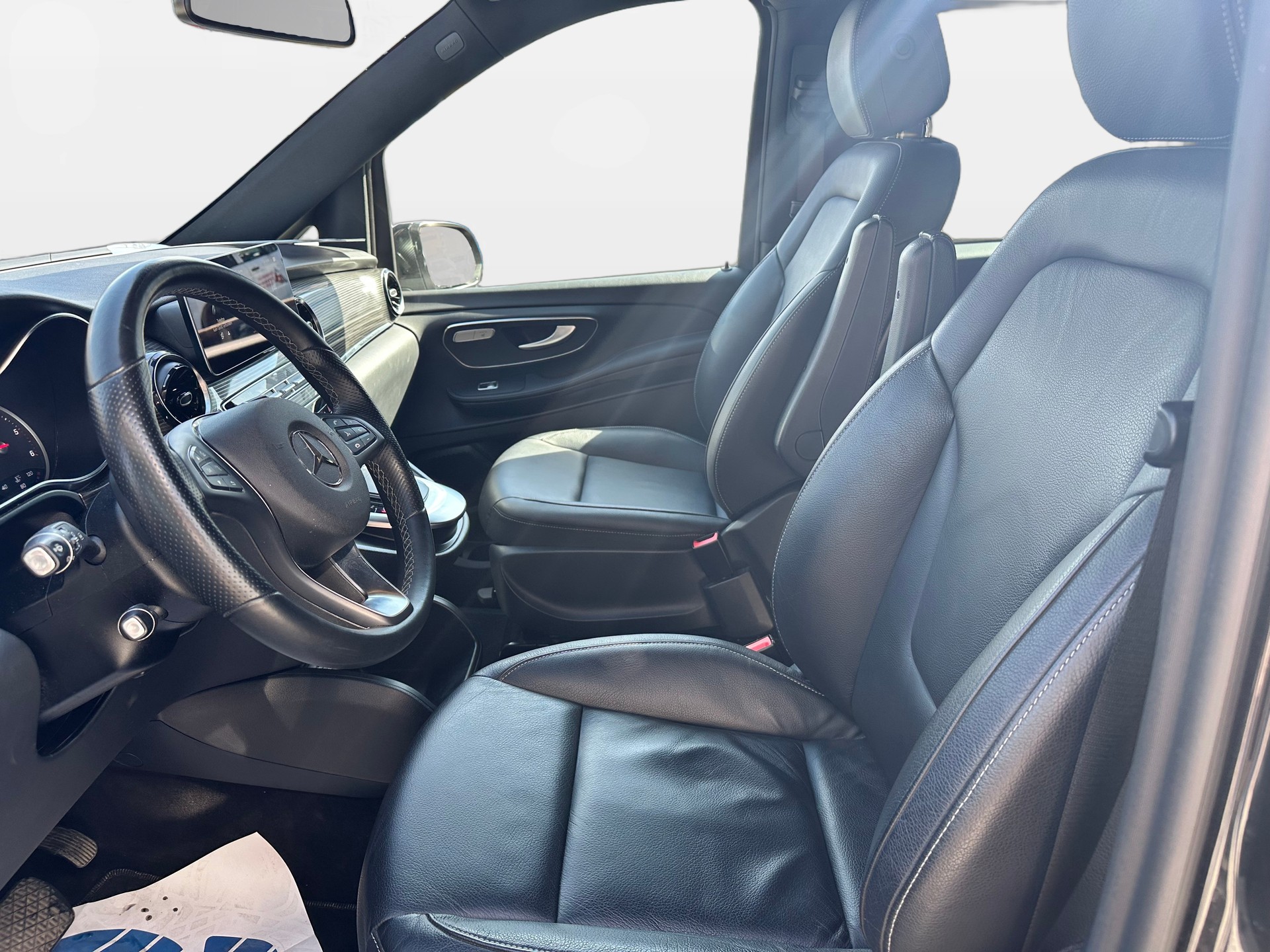 MERCEDES-BENZ V 250 d Avantgarde Extra Lang 4matic-image-9