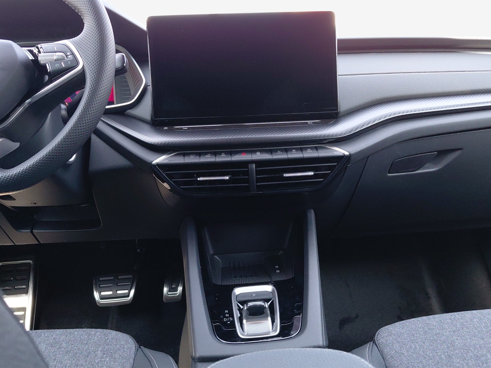 SKODA Octavia Combi 1.5 TSI mHEV DSG Sport Line-image-10