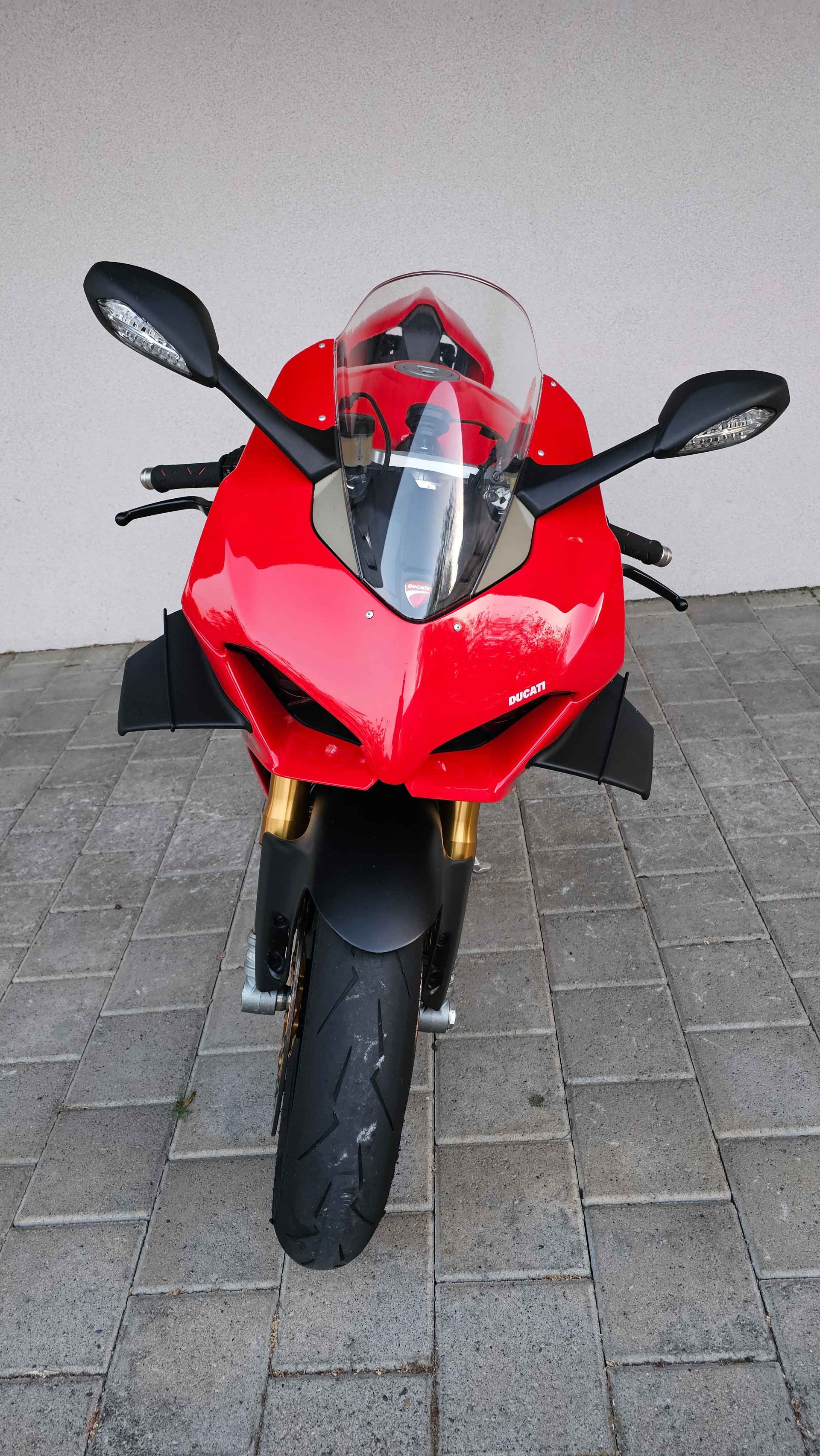 DUCATI Panigale 1103 V4 S-image-2