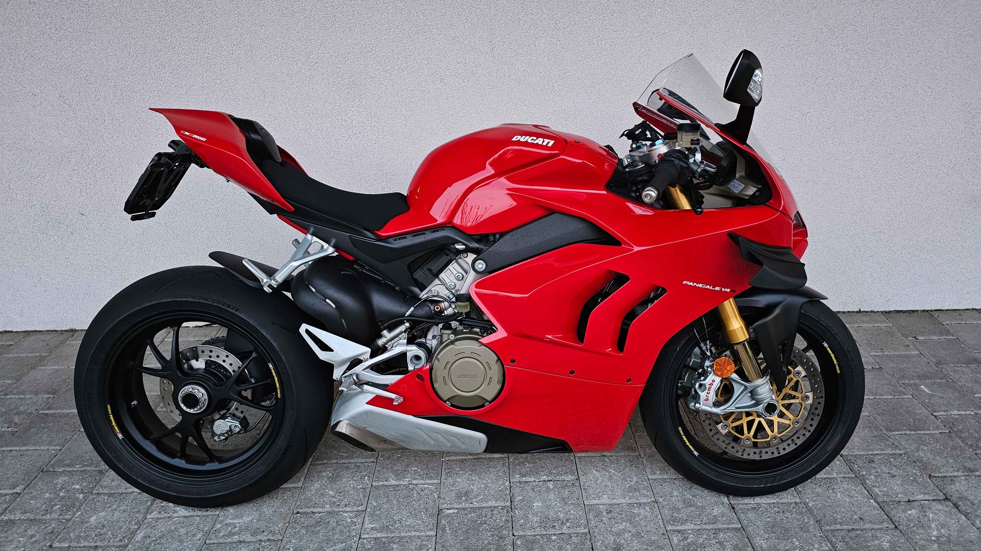 DUCATI Panigale 1103 V4 S-image-0