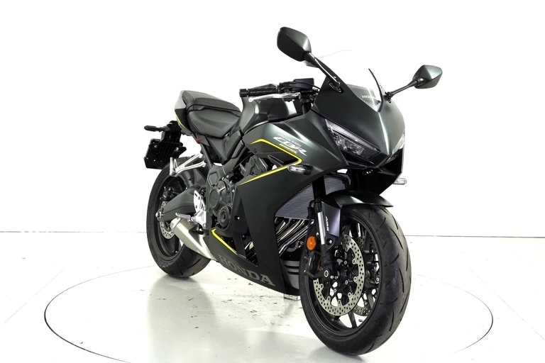HONDA CBR 650 R ABS E-Clutch-image-1