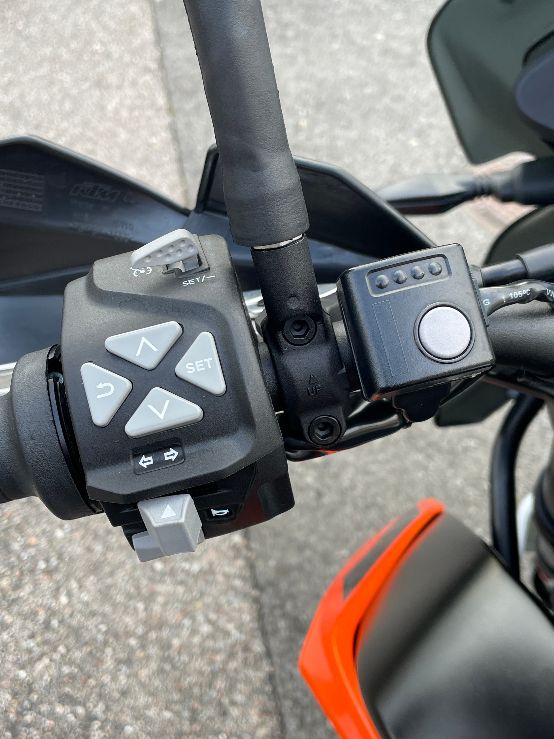 KTM 790 Adventure ABS-image-8