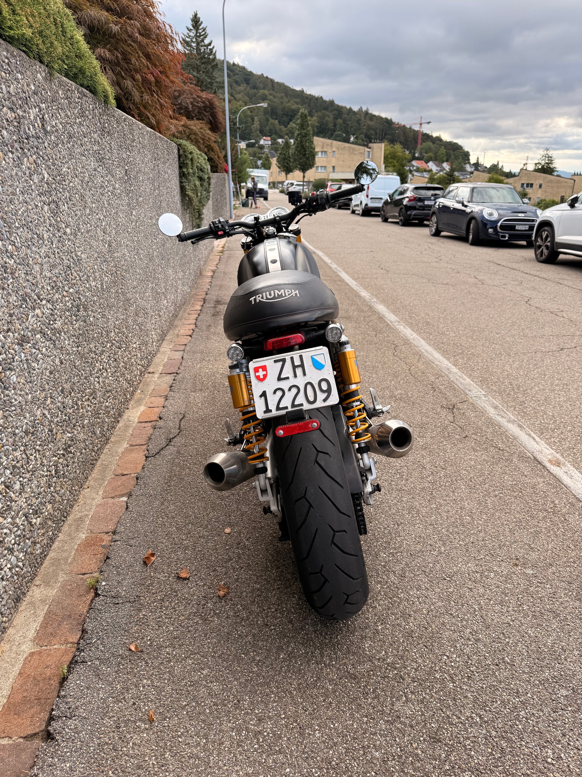 TRIUMPH Thruxton R 1200 i ABS-image-4
