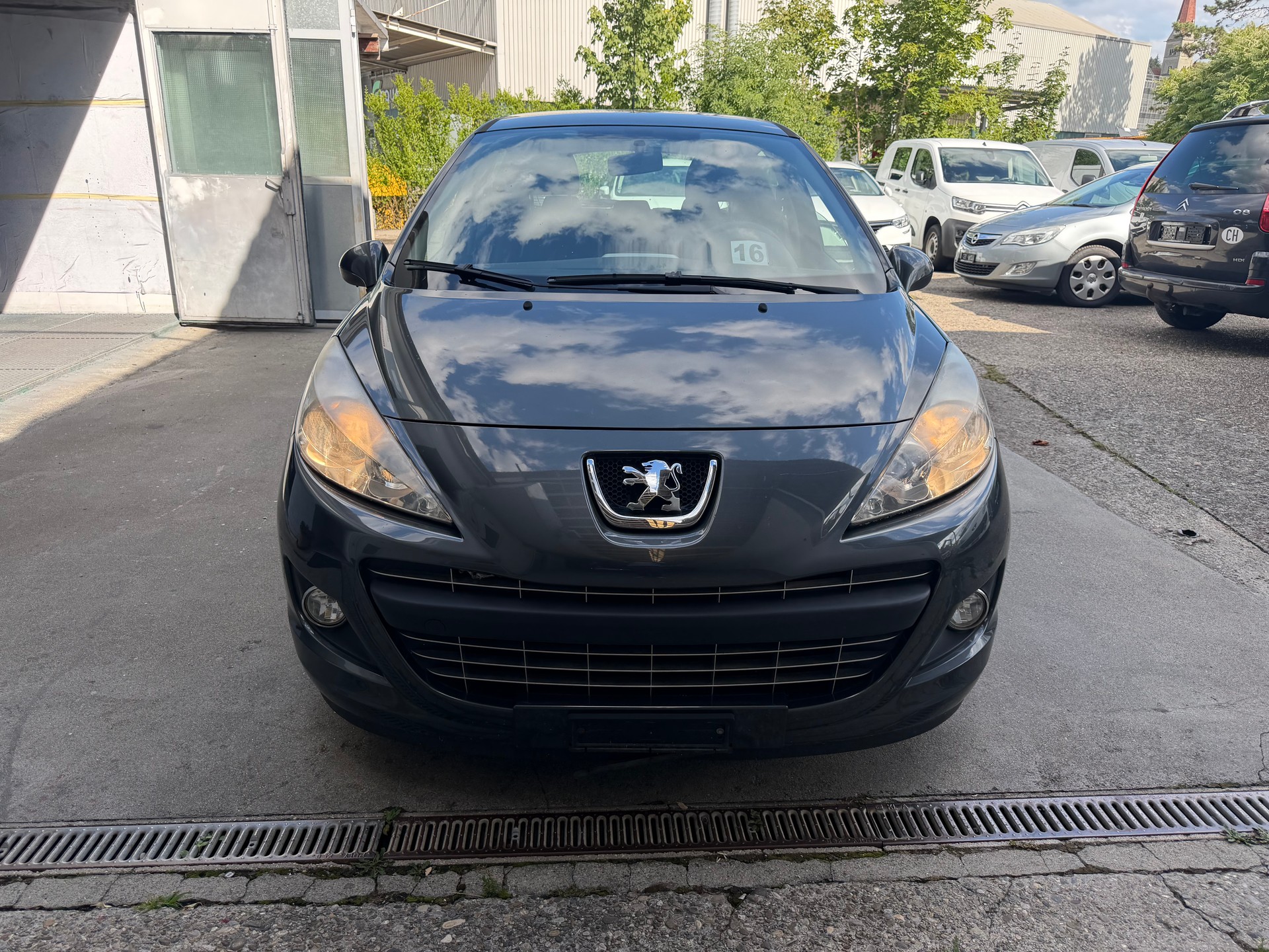 PEUGEOT 207 1.4 16V Trendy Clim