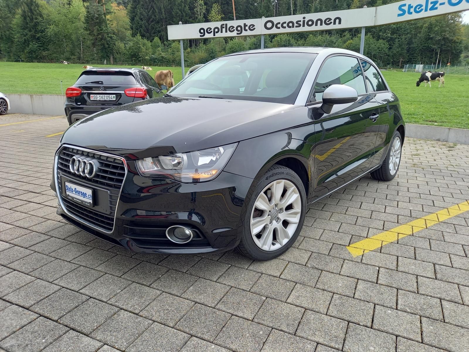 AUDI A1 1.6 TDI Ambition **frisch ab MFK, Service und Zahnriemen mit Wasserpumpe ersetzt**-image-0