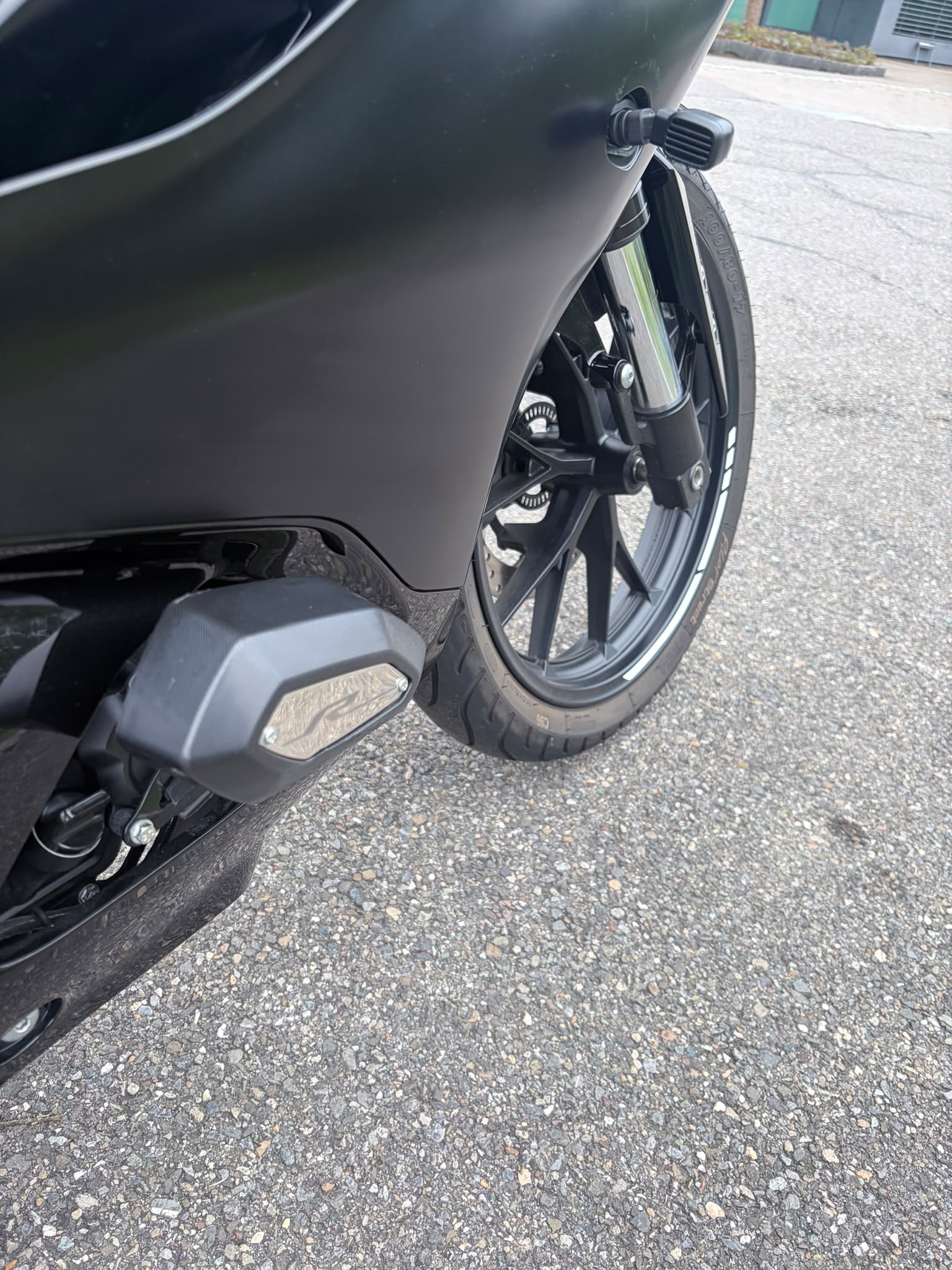 YAMAHA YZF-R 125 ABS-image-5