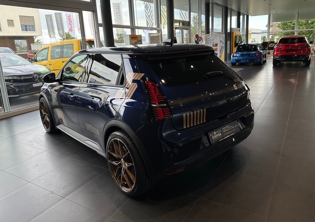 RENAULT R5 E-Tech Comfort Range 52 kWh Techno-showroom-element-3