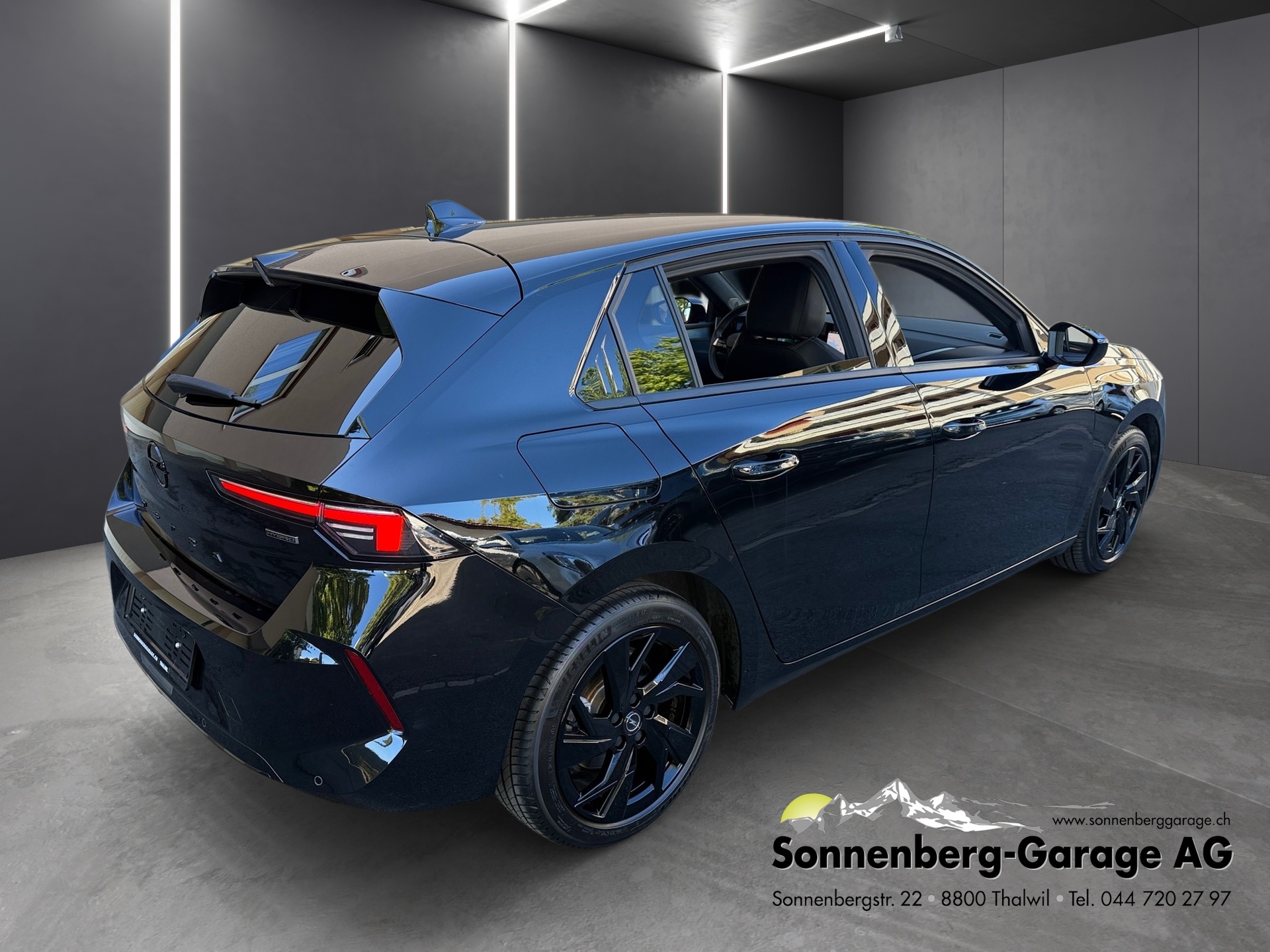 OPEL Astra 1.6 PHEV Turbo Swiss Plus A-showroom-element-2