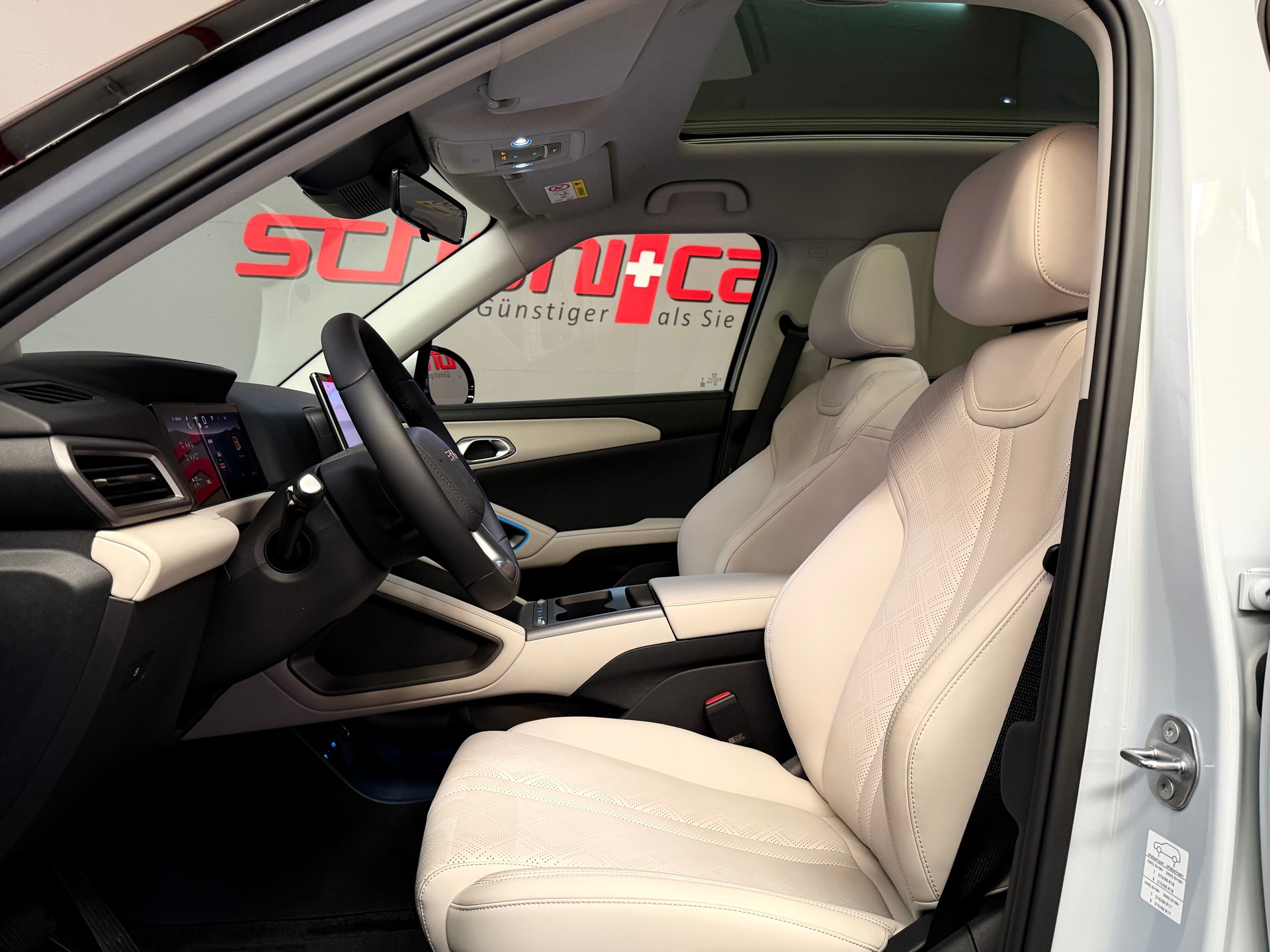 BYD Atto 2 DM-i Boost-image-12
