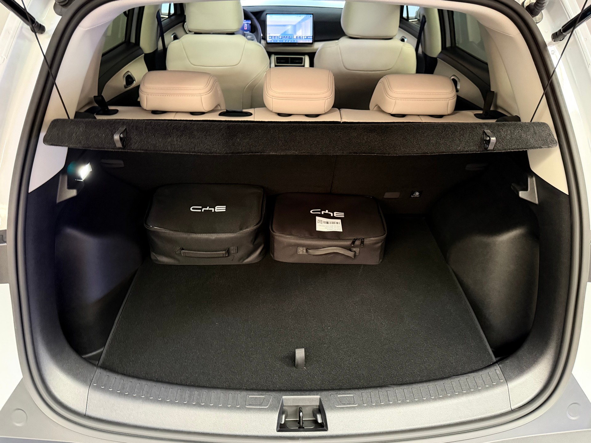 BYD Atto 2 DM-i Boost-image-11