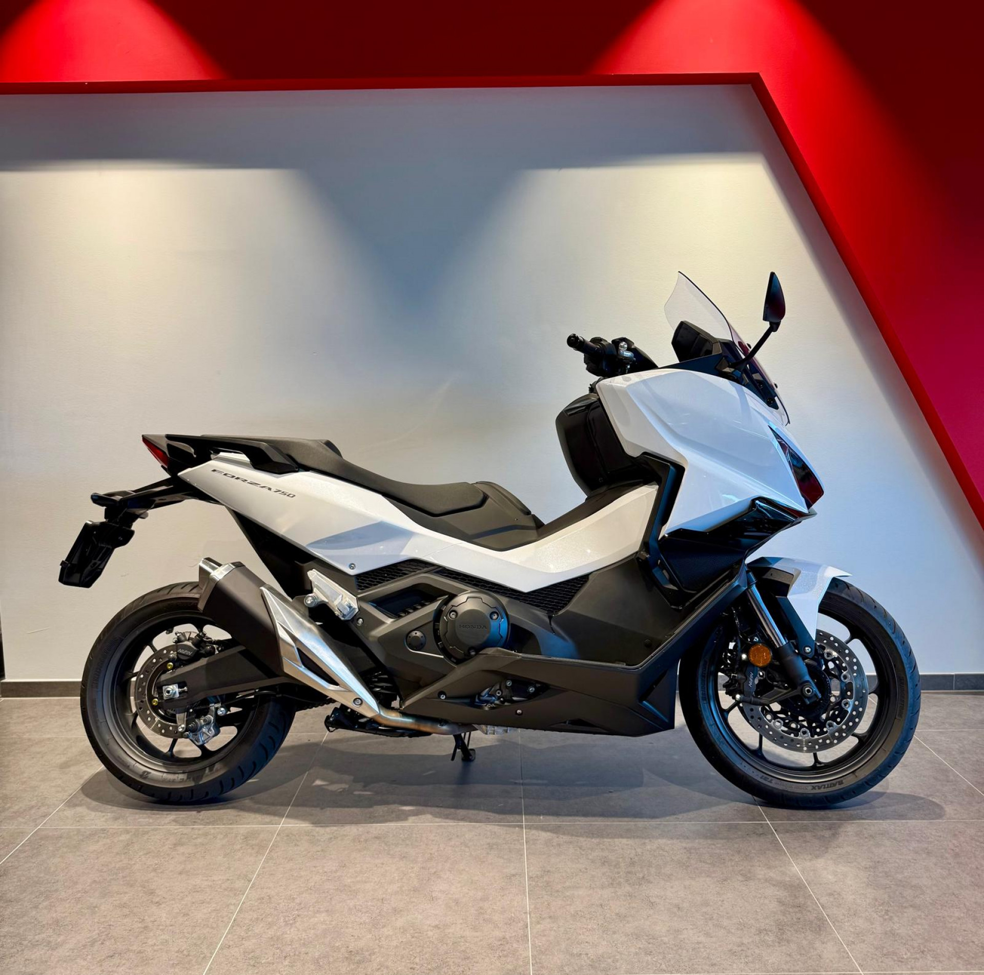 HONDA NSS 750 Forza-image-1