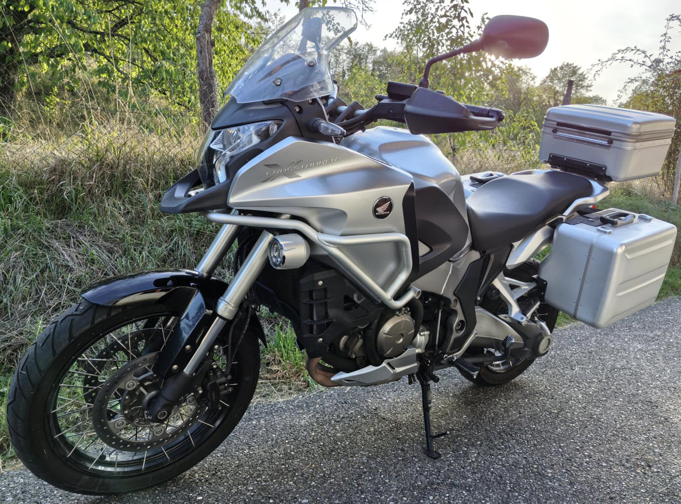 HONDA VFR 1200 X-image-0