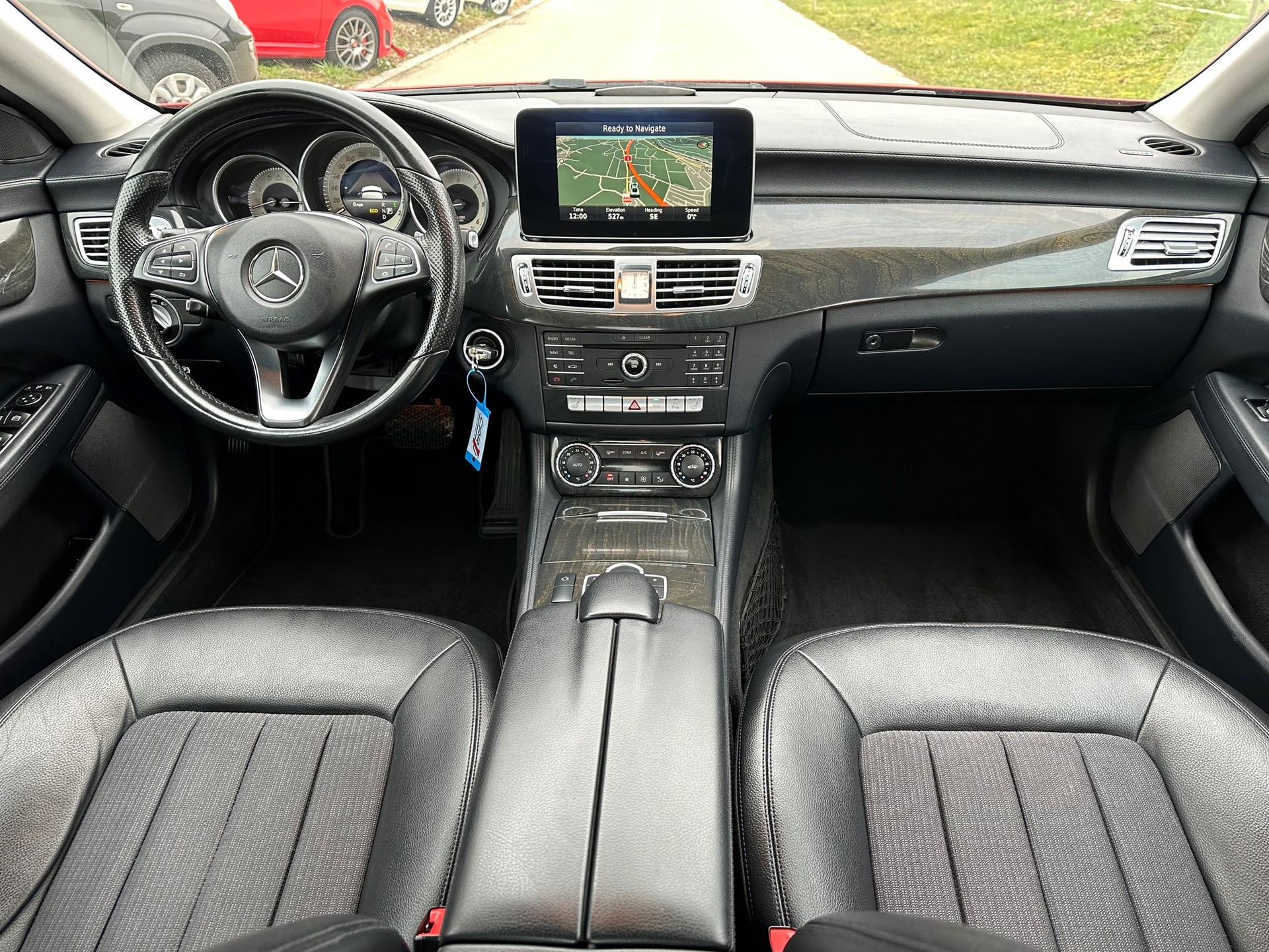 MERCEDES-BENZ CLS 250 BlueTEC 9G-Tronic-image-9