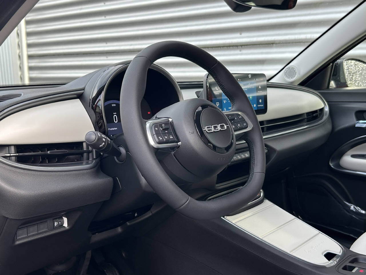FIAT 600 1.2 Hybrid La Prima-image-8