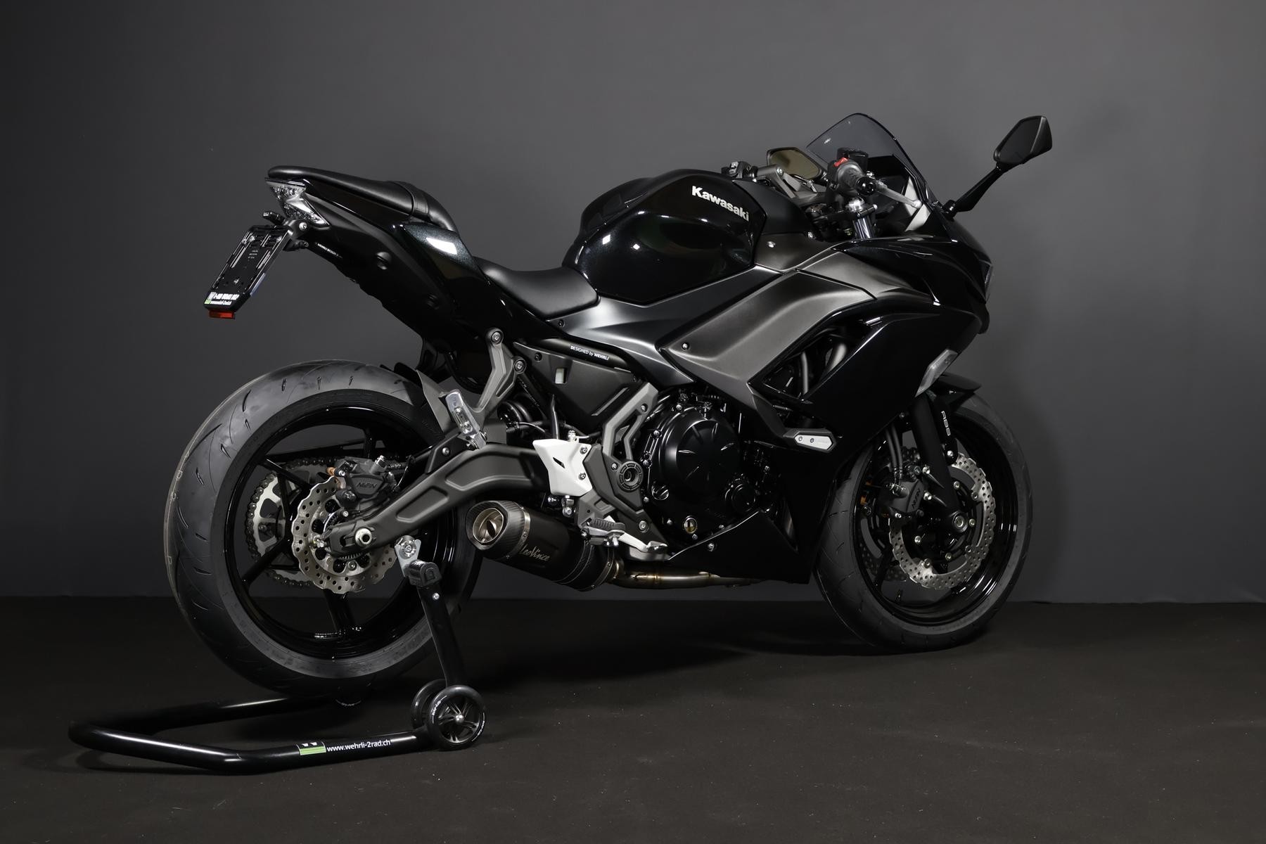 KAWASAKI Ninja 650 (50/35 KW) *Black Edition* Level 3-image-12