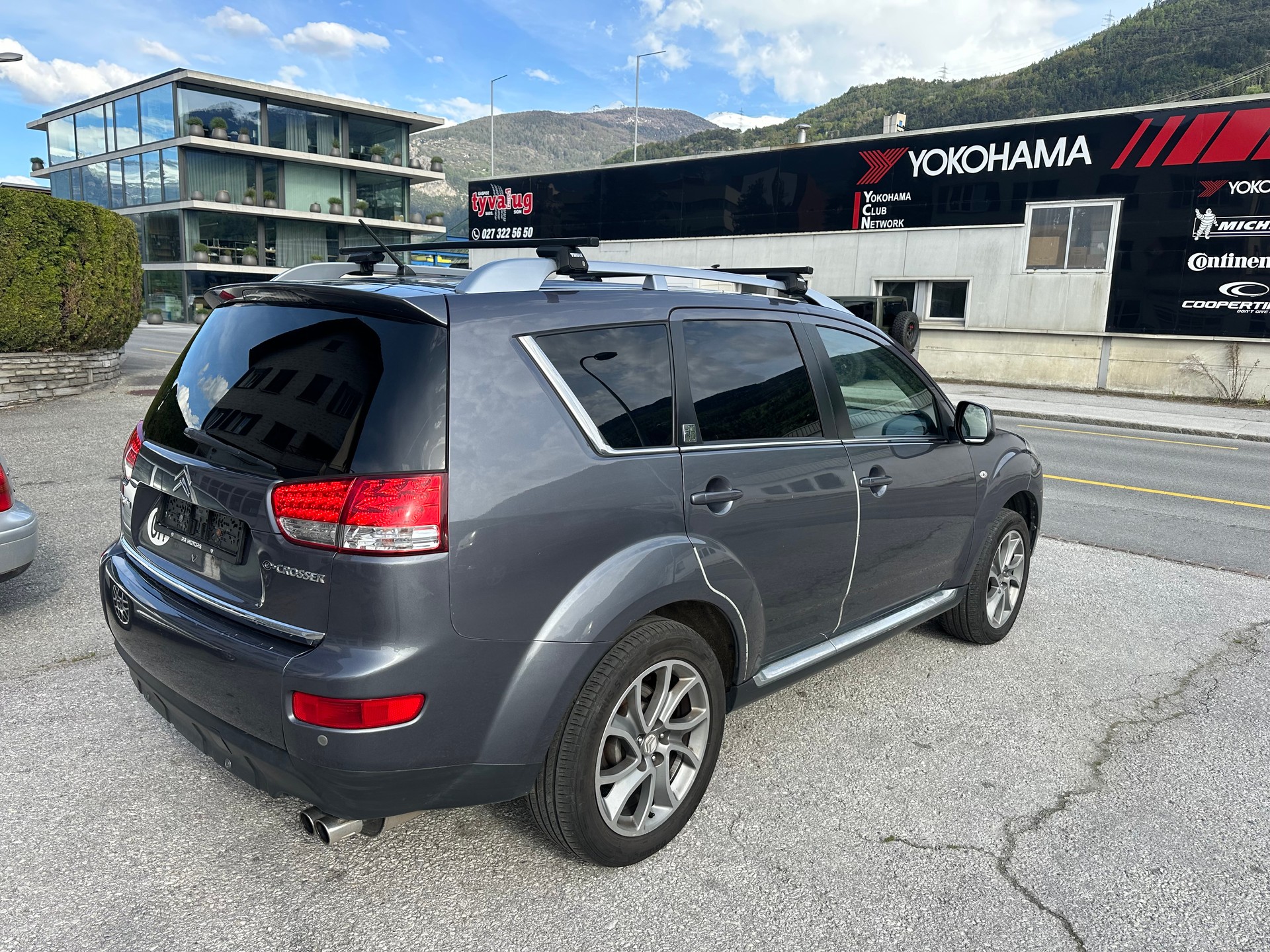 CITROEN C-Crosser 2.2 HDi Exclusive DCS6-image-3