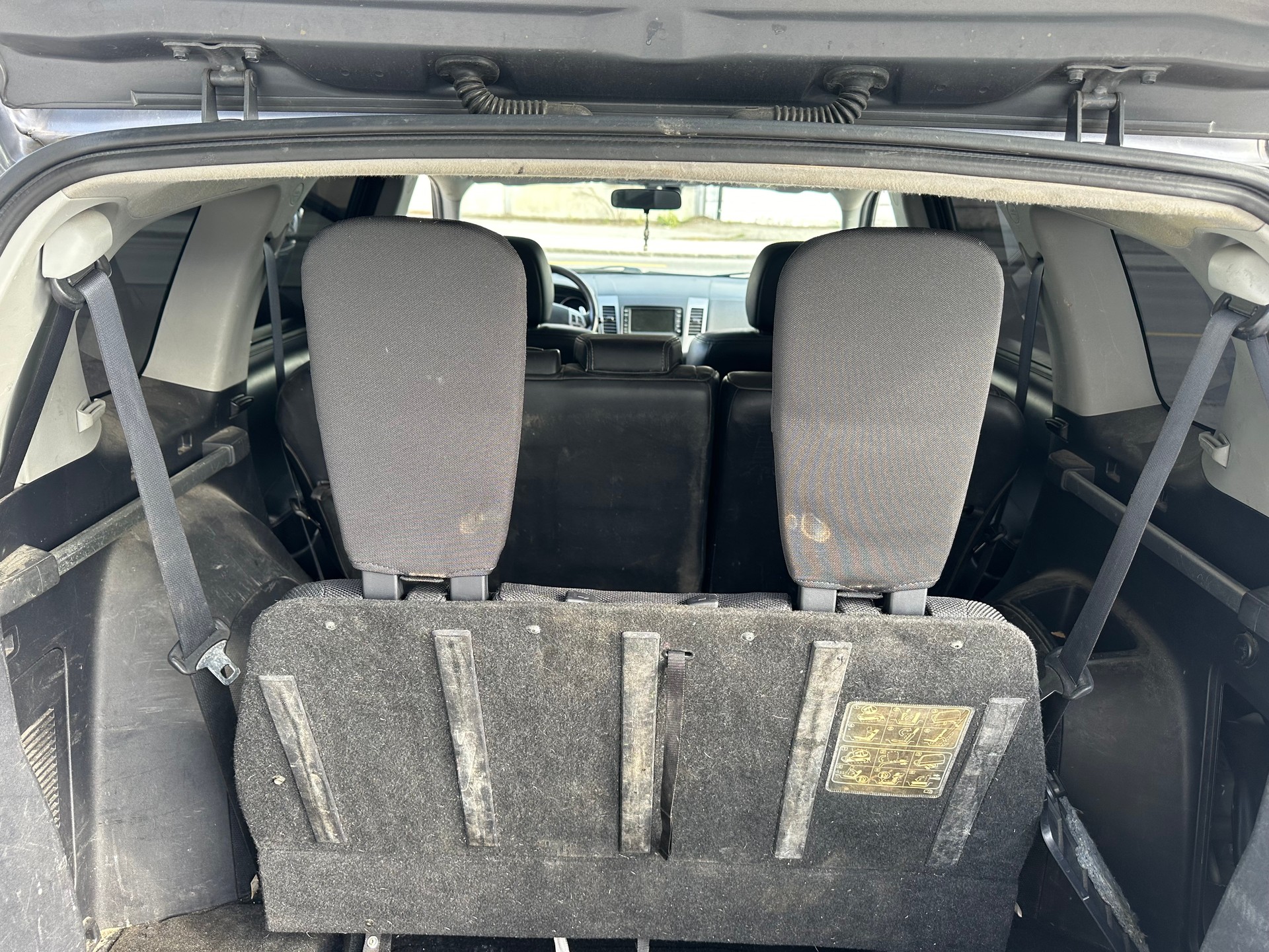 CITROEN C-Crosser 2.2 HDi Exclusive DCS6-image-11