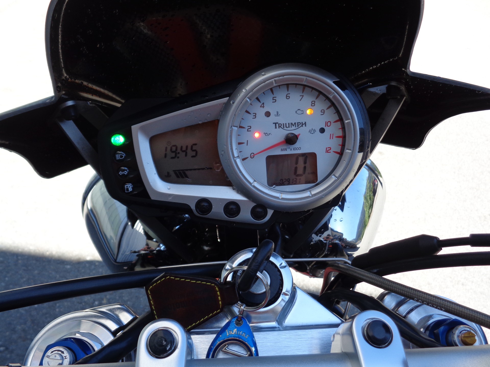 TRIUMPH Speed Triple 1050-image-6