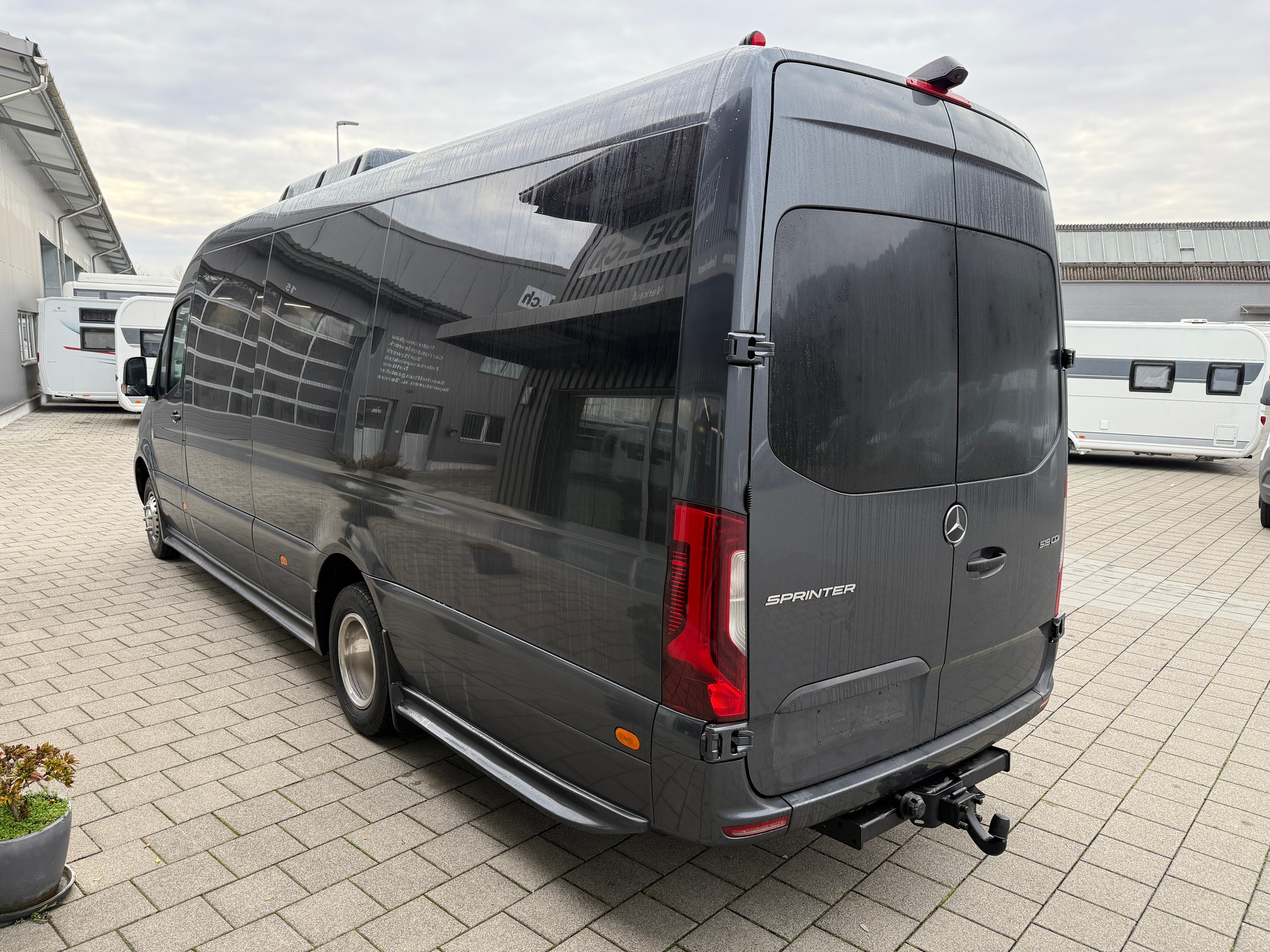 MERCEDES-BENZ Sprinter 519 VIP LAND XXL Midibus-image-2