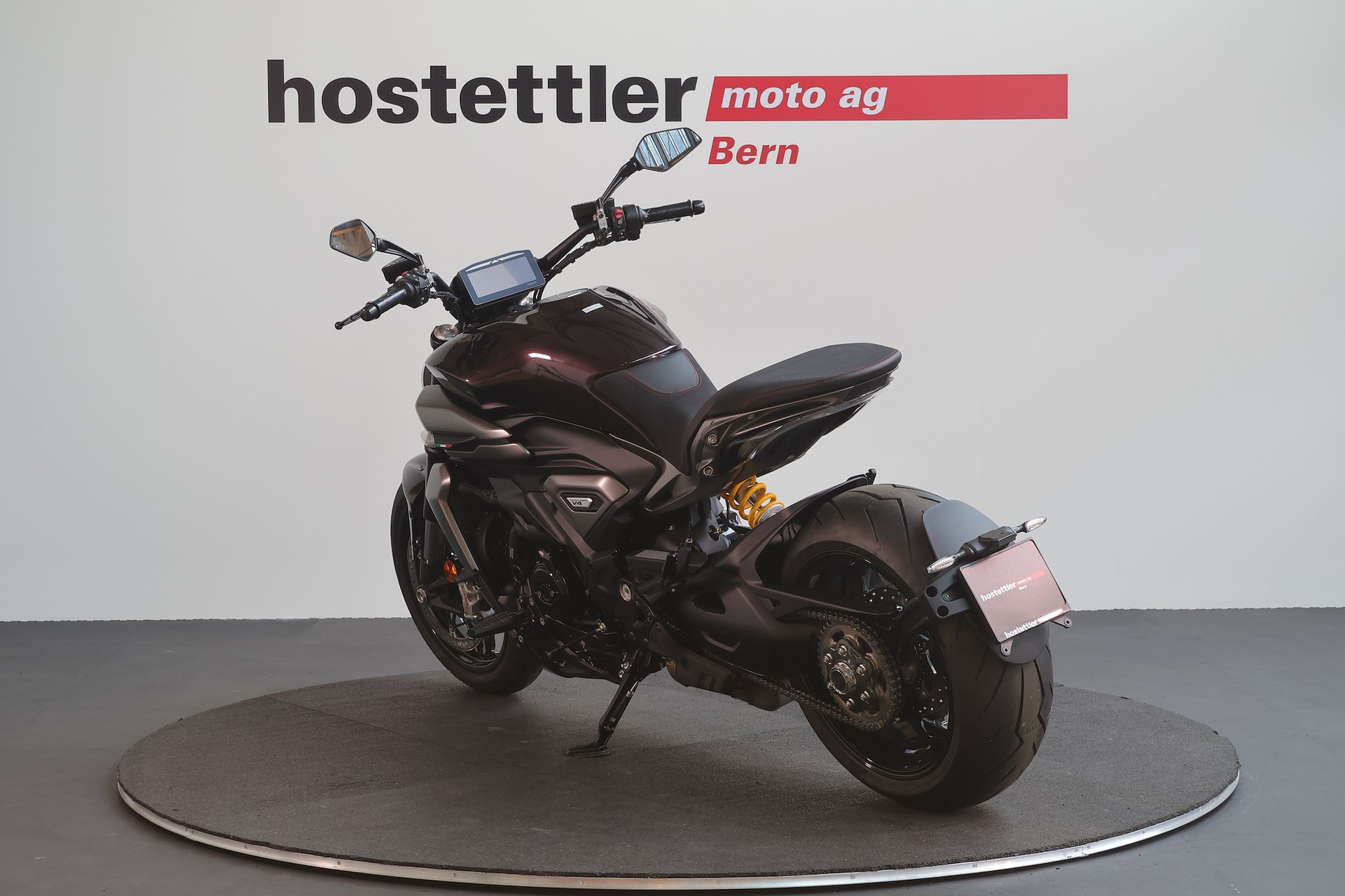 DUCATI X Diavel V4-image-3