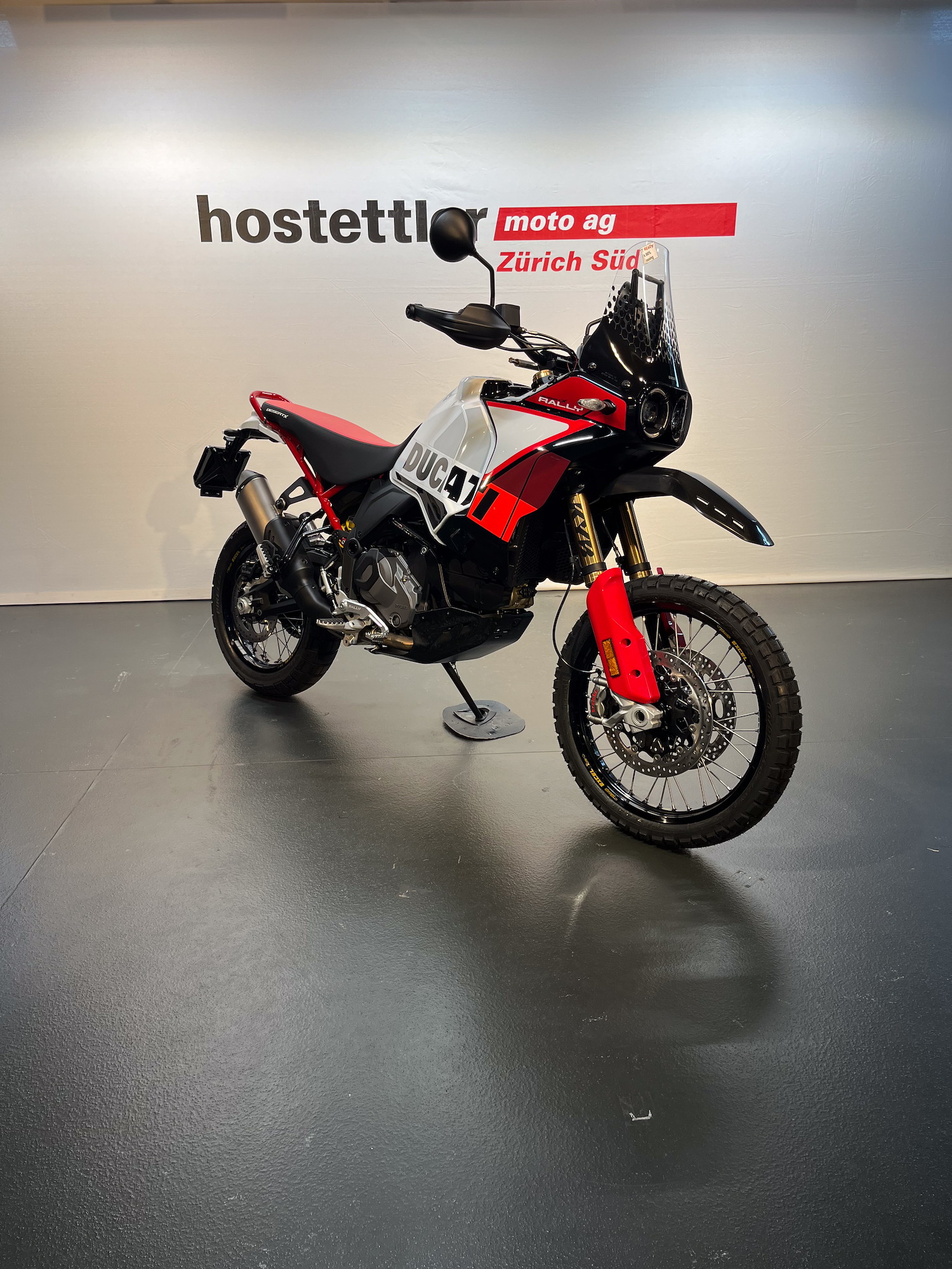 DUCATI Desert X Rally-image-1